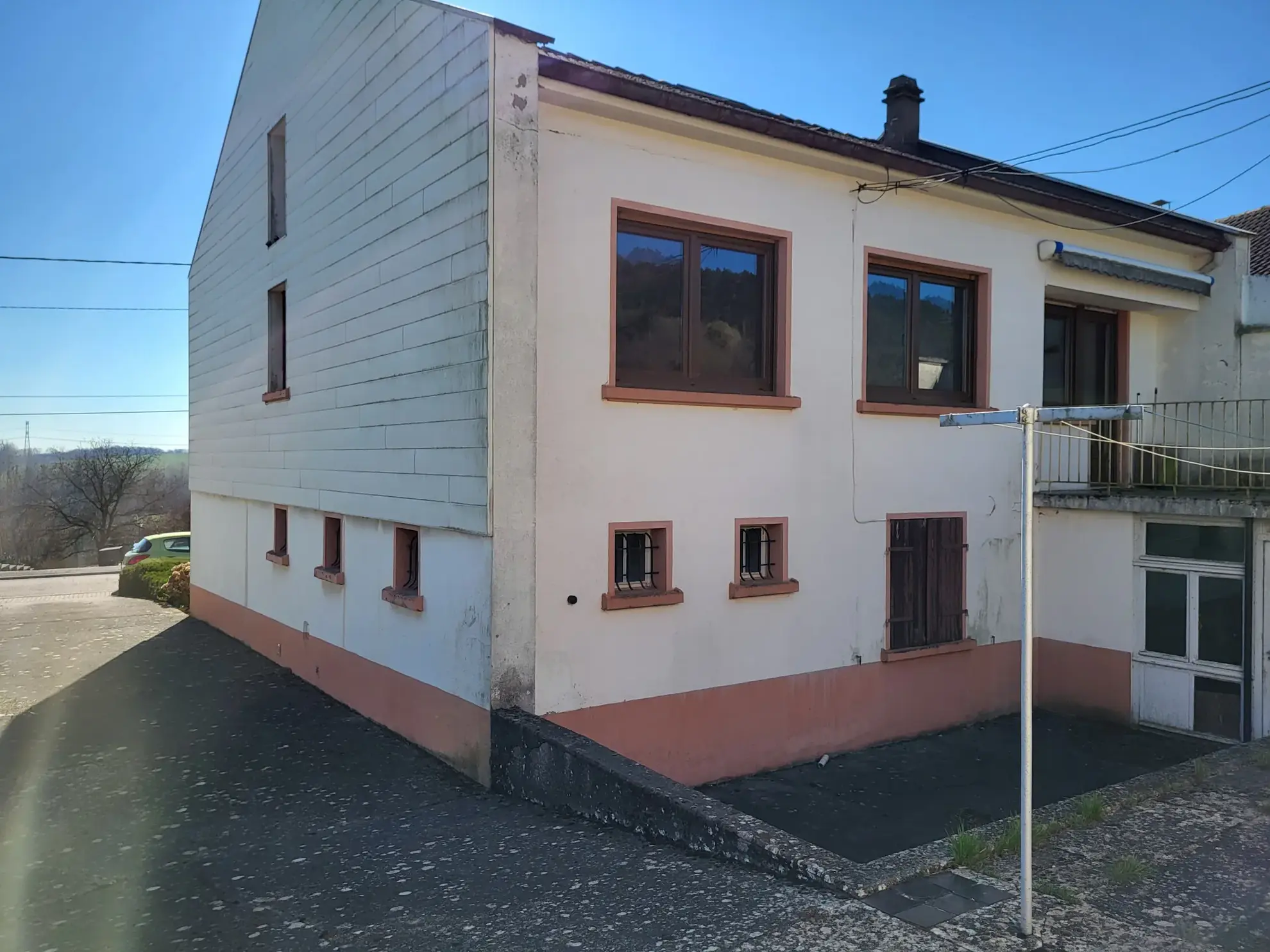 Maison individuelle à vendre à Remering - 100 m² avec jardin et dépendance 