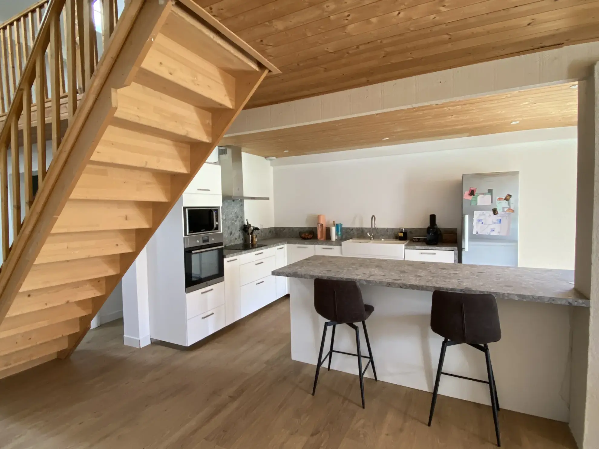 Maison à vendre avec 4 chambres, jardin et garage à La Réole 