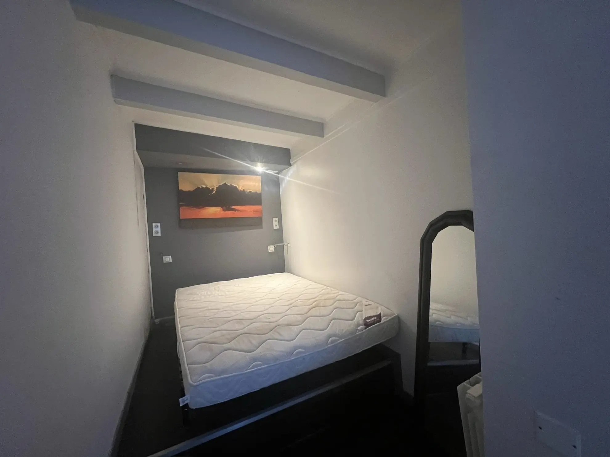 Appartement 3 pièces rénové à Cannes, proche Vieux Port — Idéal Investissement 