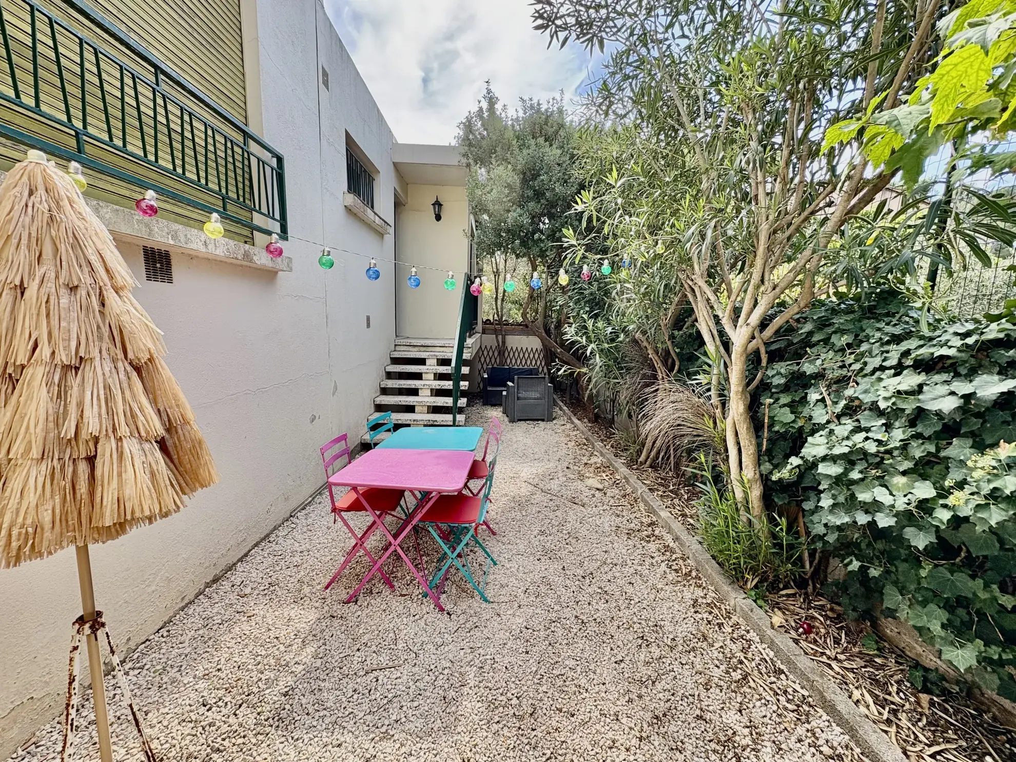 Appartement 2 pièces avec jardin privé à 300 m des plages à La Seyne-sur-Mer