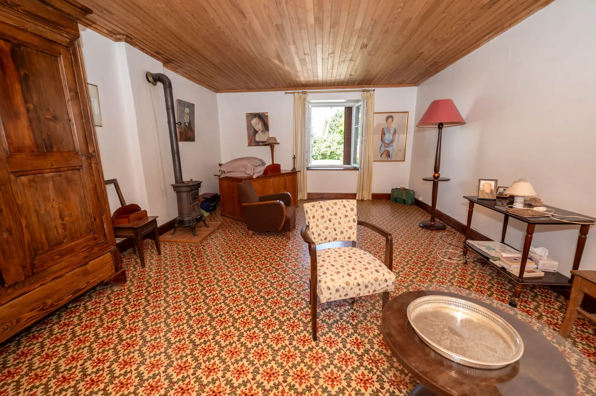 Ferme mitoyenne à Cuvier - Charme, espace et potentiel - 165 000 EUR 