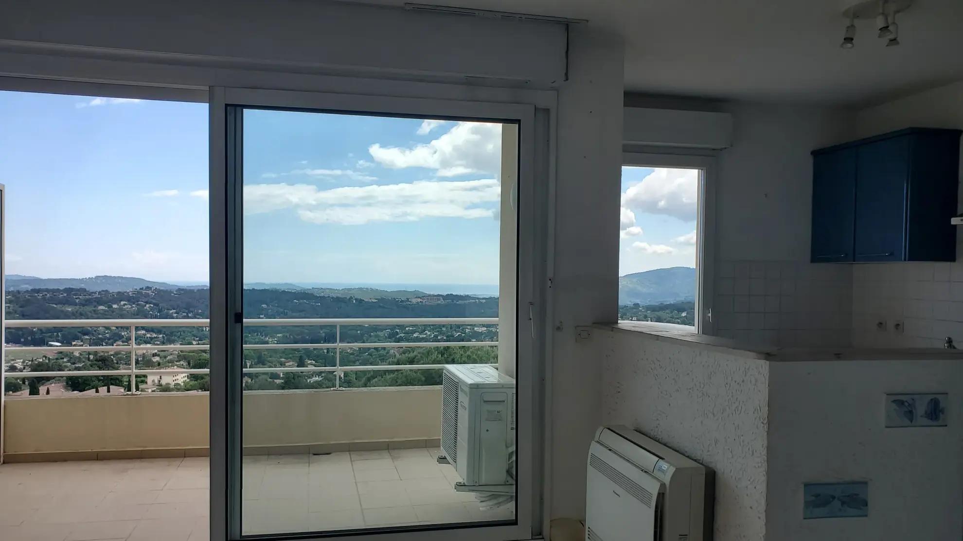 Appartement T2 de 49,65 m² avec terrasse, garage et cave à Grasse 