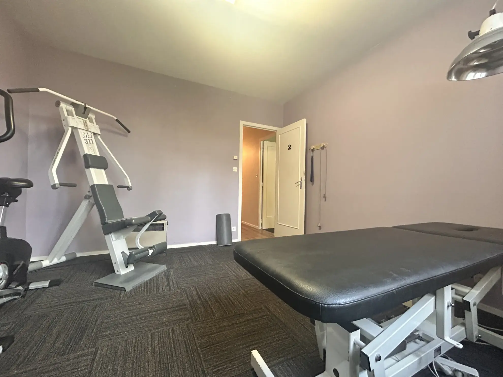 Appartement T5 avec cabinet de kinésithérapie à Beaumont - 101,80 m² 