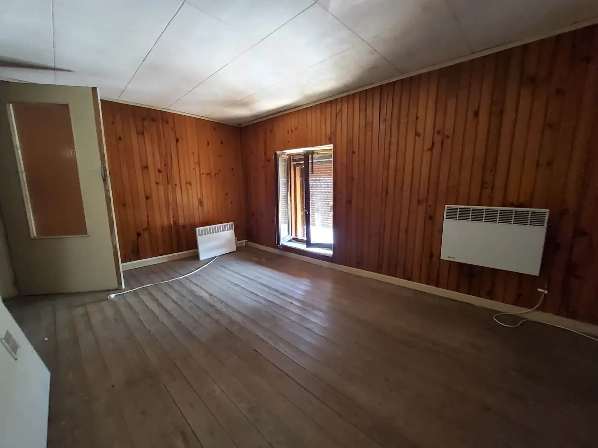 Maison de village à rénover de 61 m² à Fumay (08) - Opportunité 