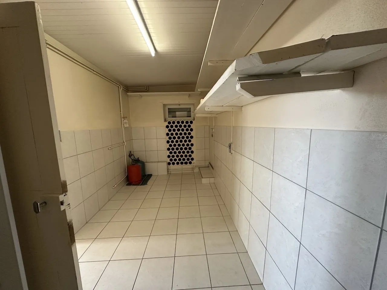 Vente d'une ferme rénovée de 90 m2 à Chambilly, proche nature et commodités 