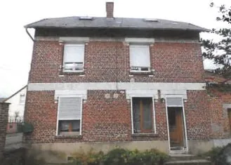 Maison à vendre à Viry Noureuil – Vente aux enchères, terrain 1019 m²
