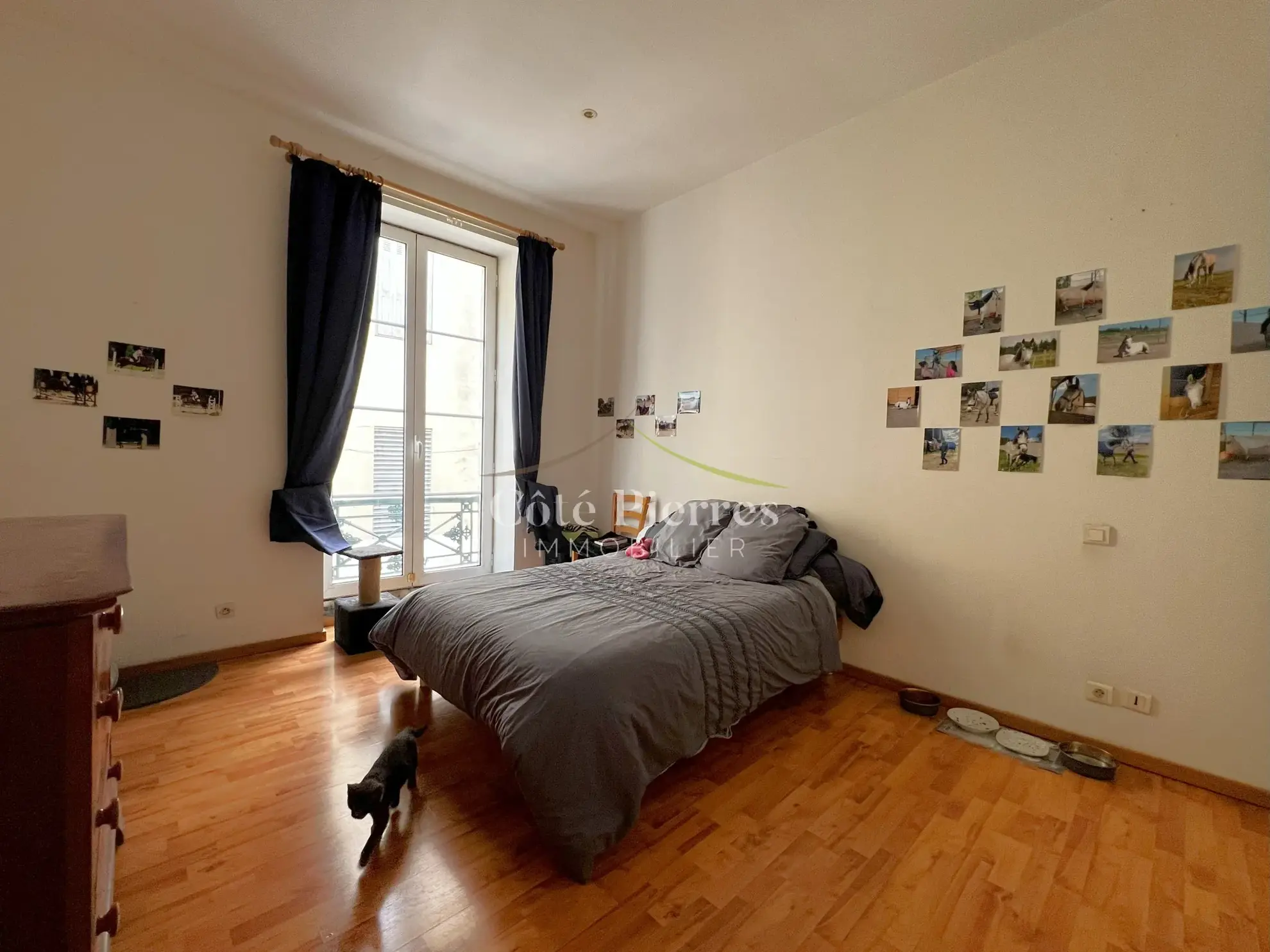 Appartement Type 4 à Nîmes avec véranda et potentiel professionnel 