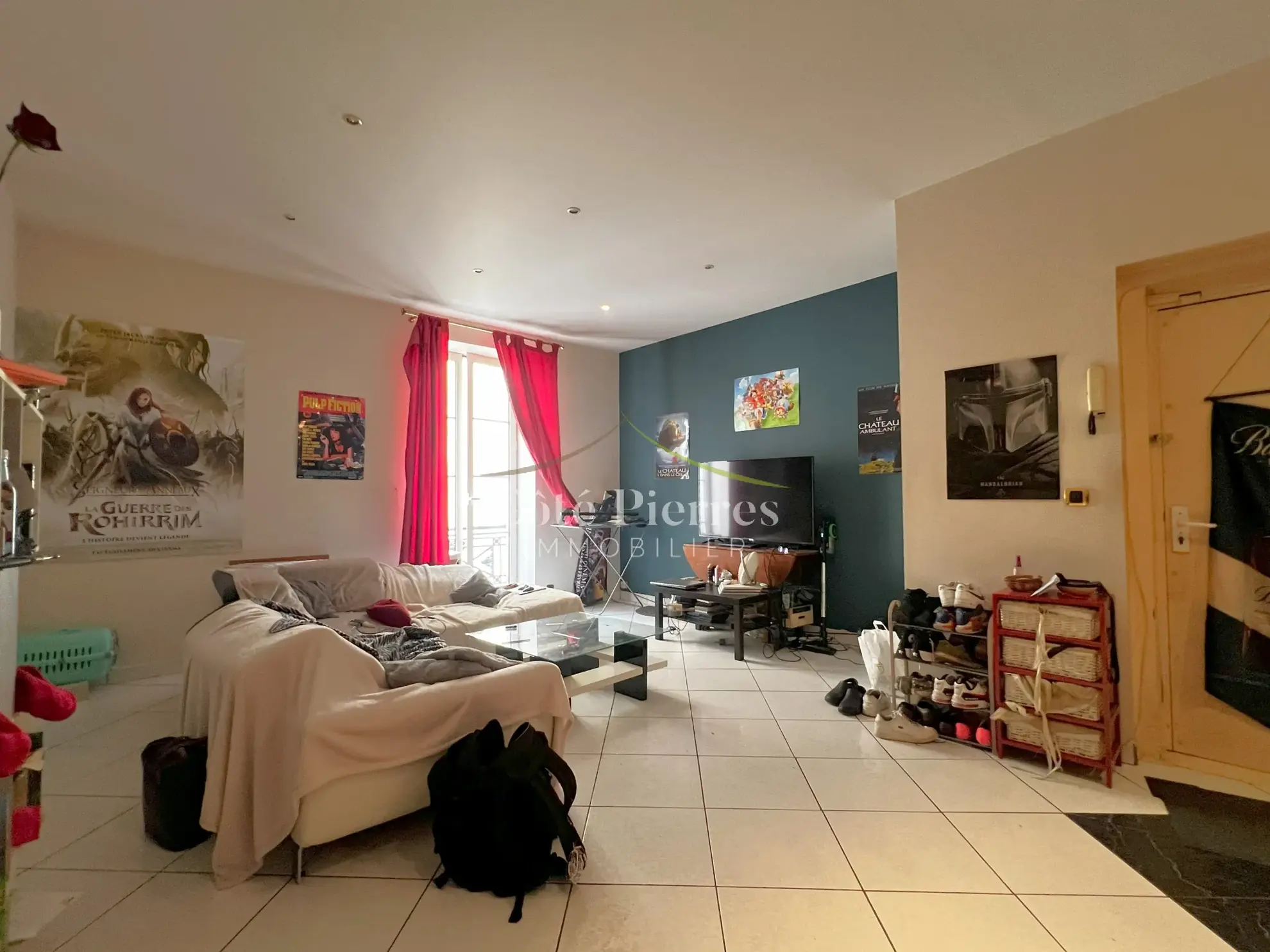 Appartement Type 4 à Nîmes avec véranda et potentiel professionnel