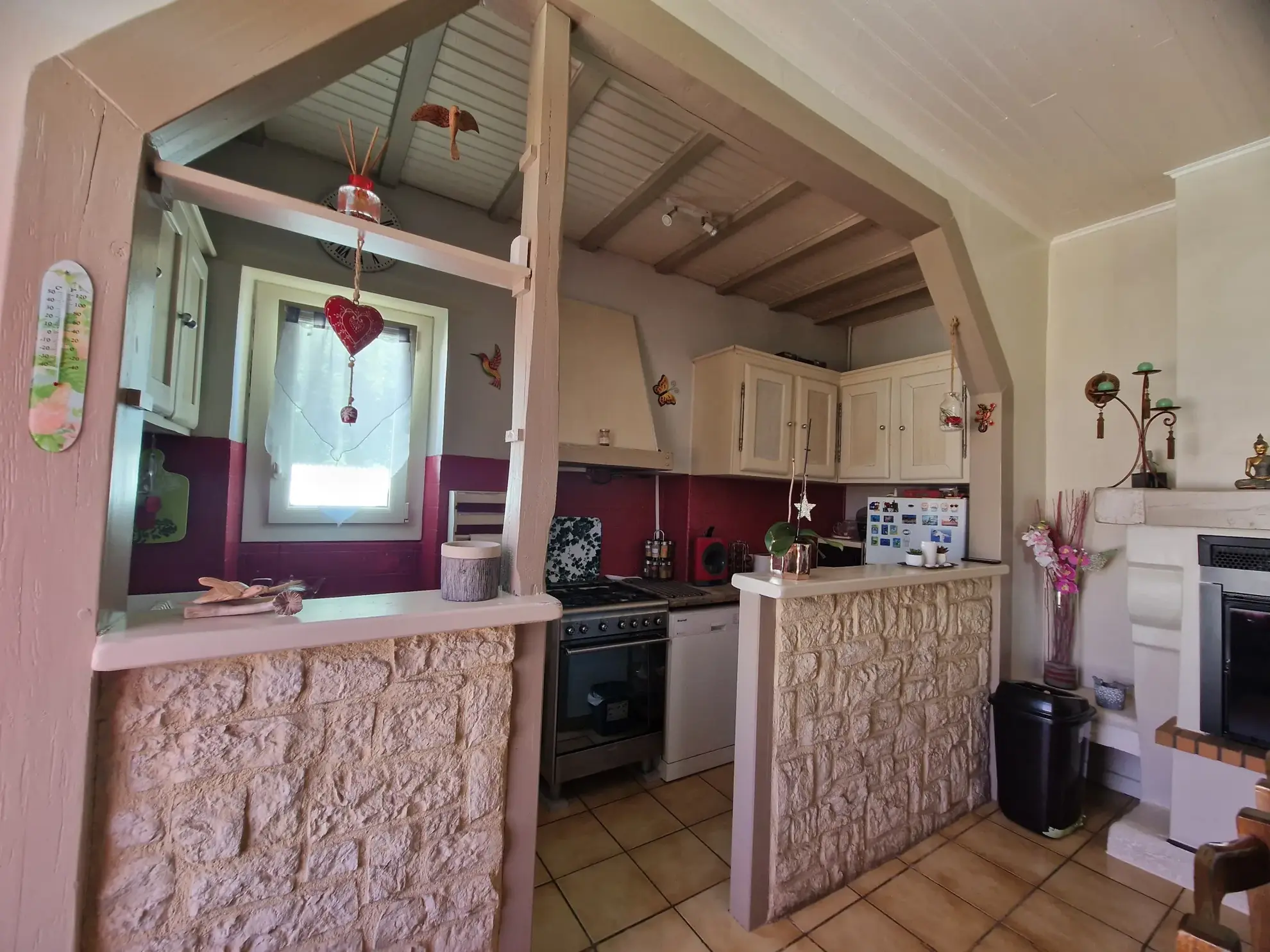 Maison Arcachonnaise à Bazas avec 4 chambres, jardin et garage 