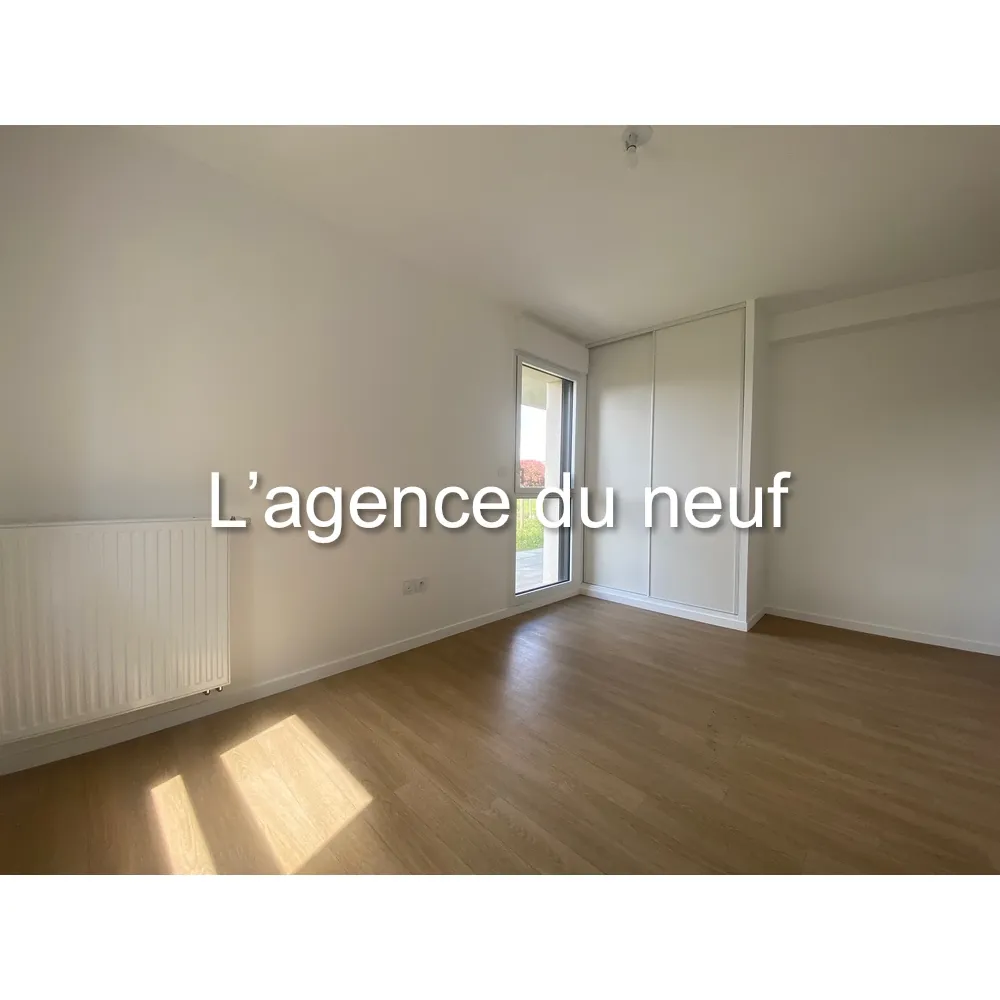 Appartement 2 pièces avec balcon et parking à Ifs, proche Caen et tramway 