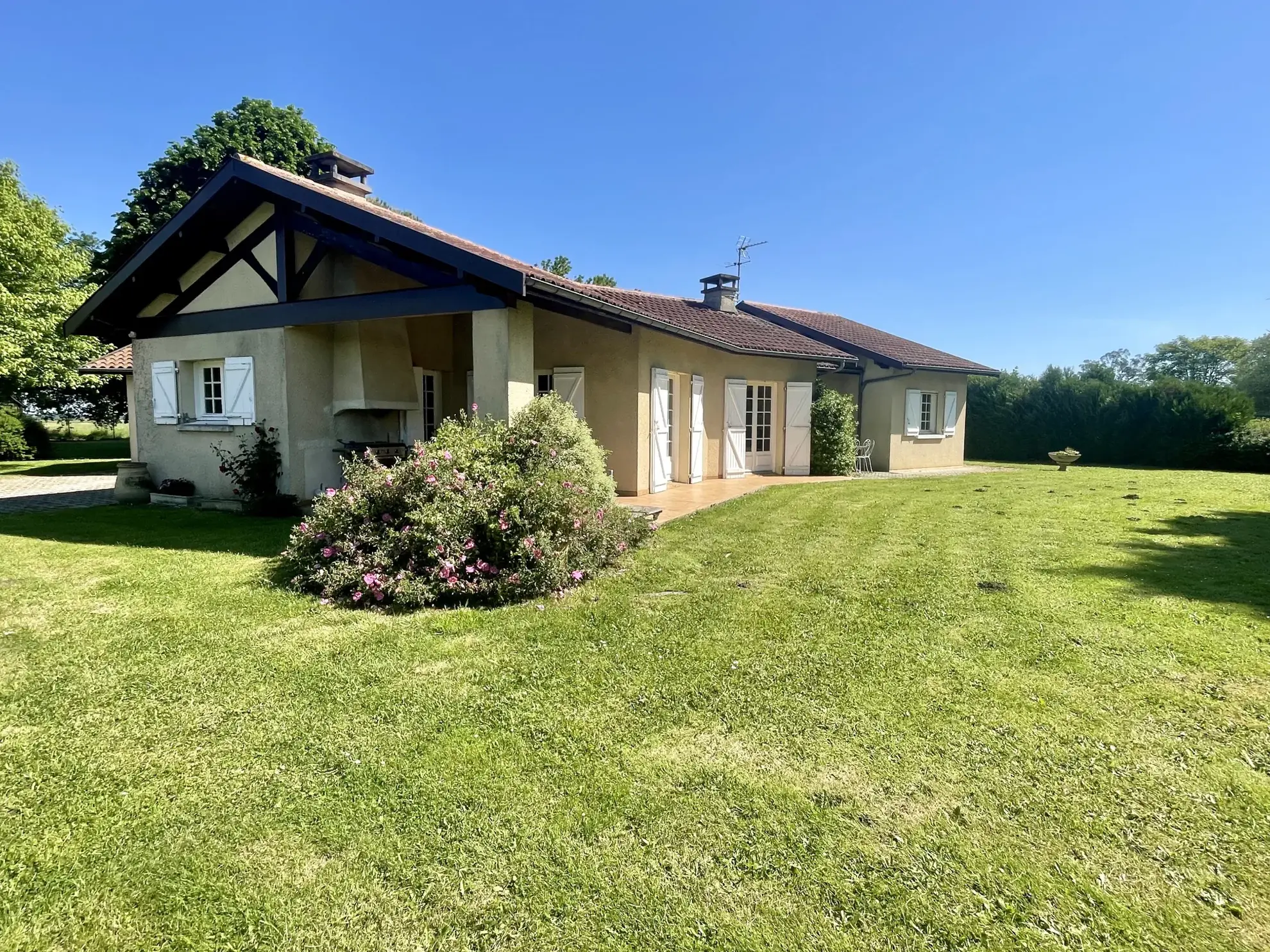 Maison de plain-pied avec 4 chambres à Vic-en-Bigorre - Terrain 3000m² 