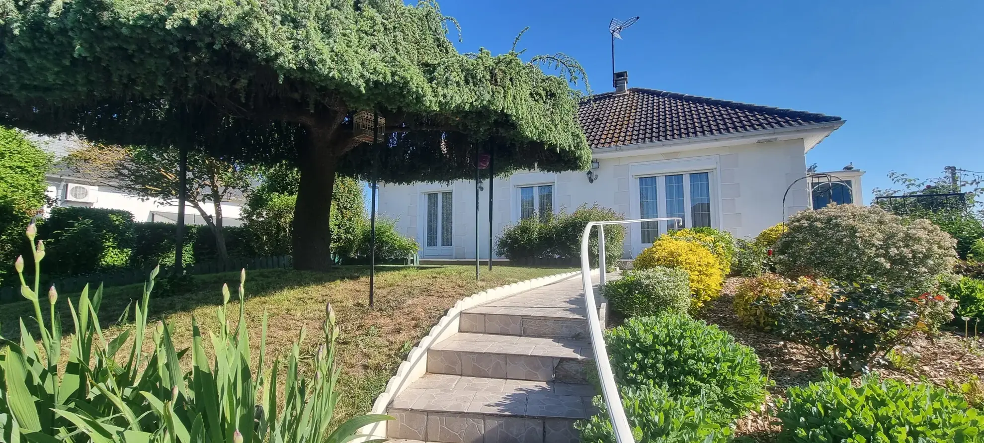 Maison avec sous-sol à Vendôme, jardin, 3 chambres, secteur calme