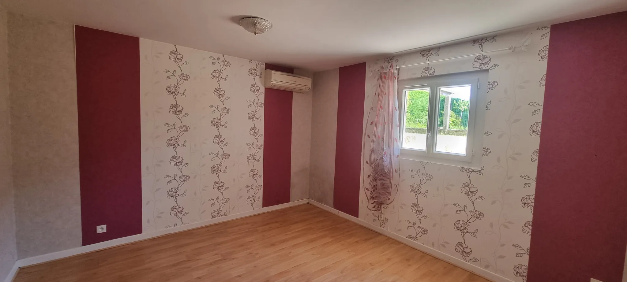 Maison avec sous-sol à Vendôme, jardin, 3 chambres, secteur calme 