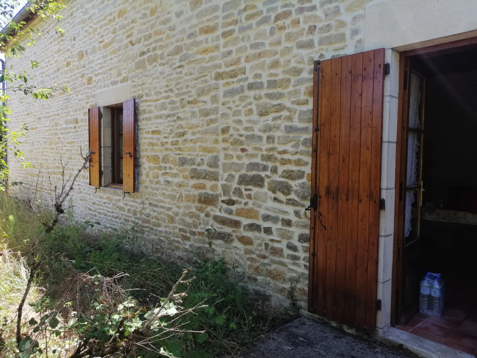 Maison de campagne sur 20 000 m² à vendre près de Nevers et Magny-Cours 