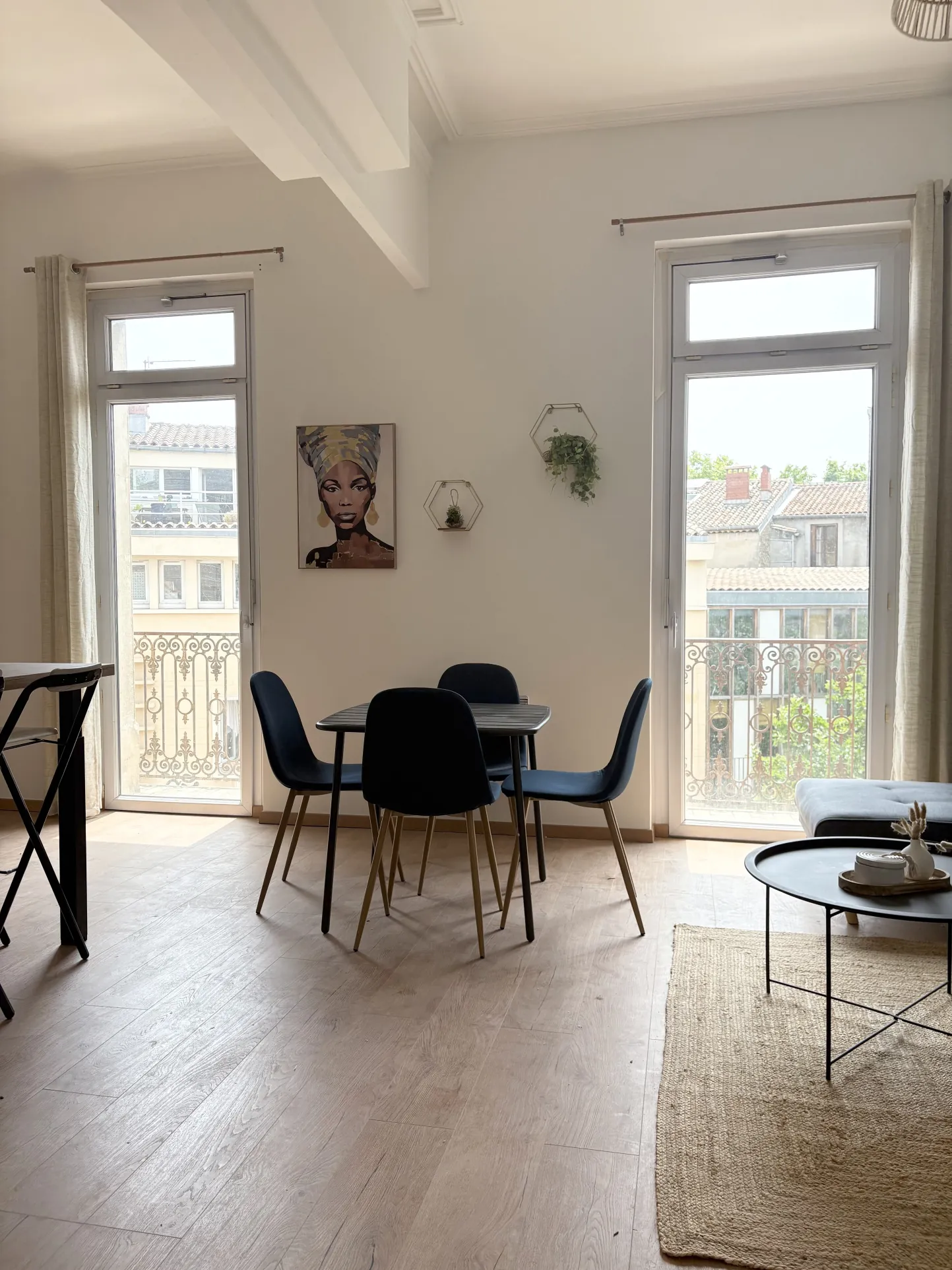 Appartement lumineux avec deux chambres et balcons dans l’hypercentre de Montpellier 