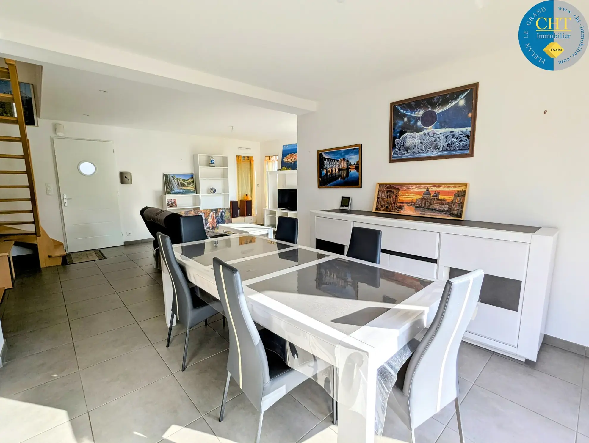 Maison récente à Guer avec 4 chambres, garage et terrain clos - idéal famille 