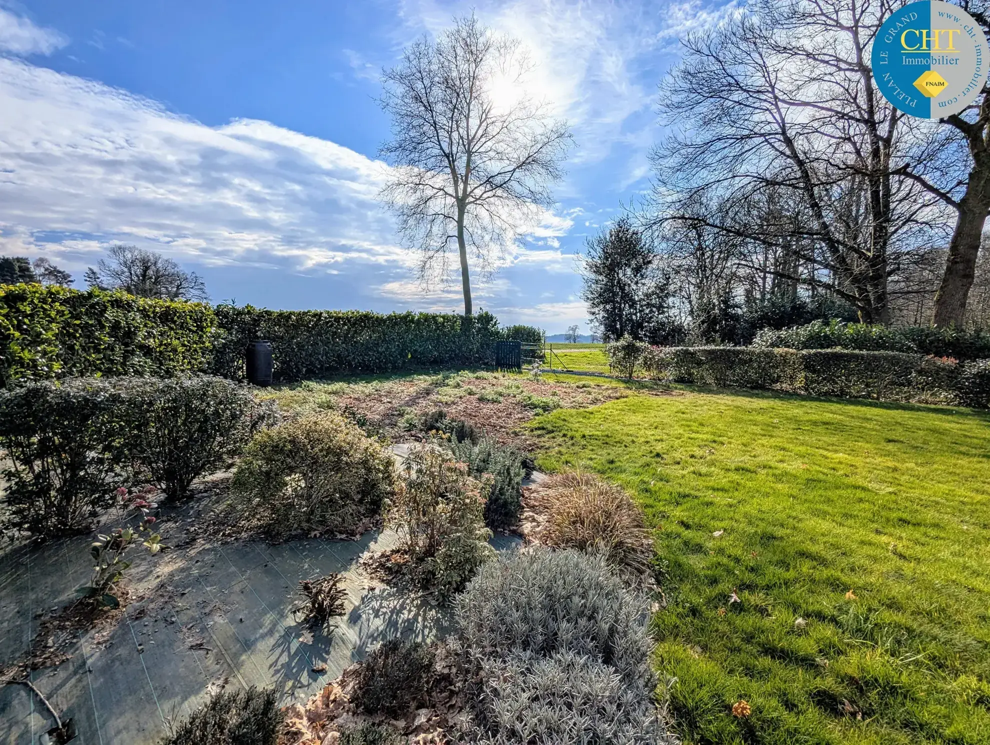 Maison récente à Guer avec 4 chambres, garage et terrain clos - idéal famille 