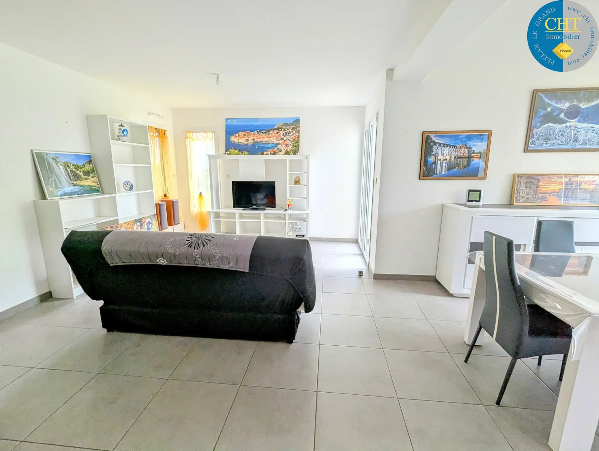 Maison récente à Guer avec 4 chambres, garage et terrain clos - idéal famille 