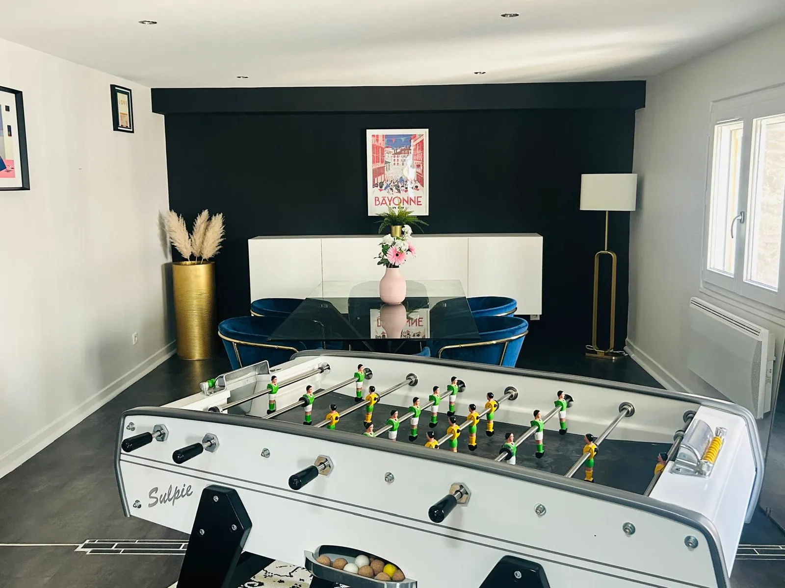 Appartement de 115 m² à Saint-Étienne Gambetta avec 2 chambres, rénové 