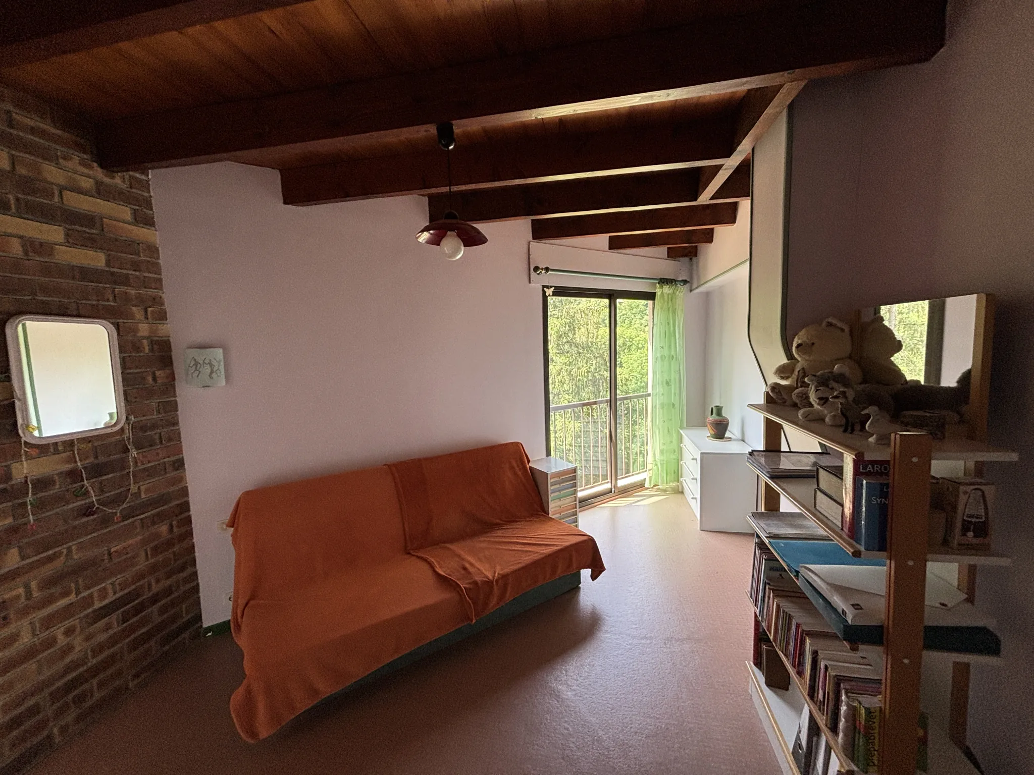 Belle maison contemporaine avec grand terrain à Saint Affrique 