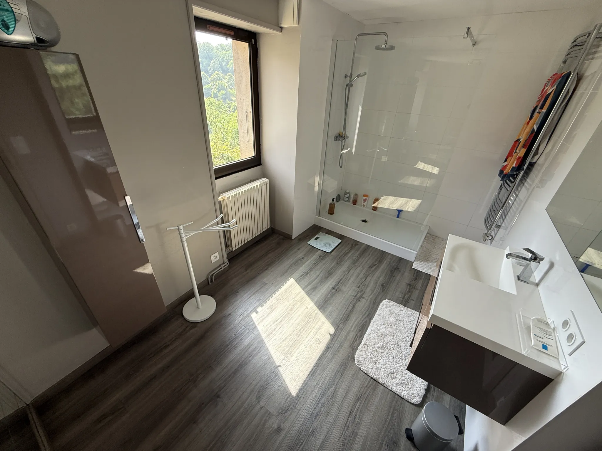 Belle maison contemporaine avec grand terrain à Saint Affrique 