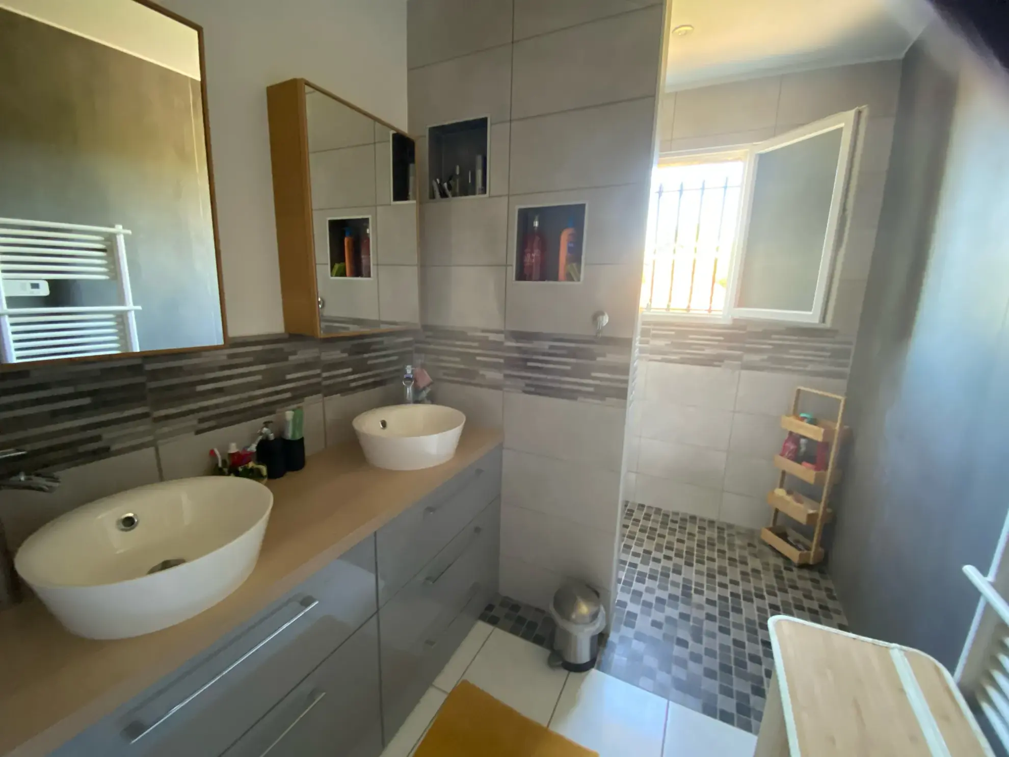 Belle maison de plain-pied de 115 m² à Lezan, proche Nîmes et Montpellier 