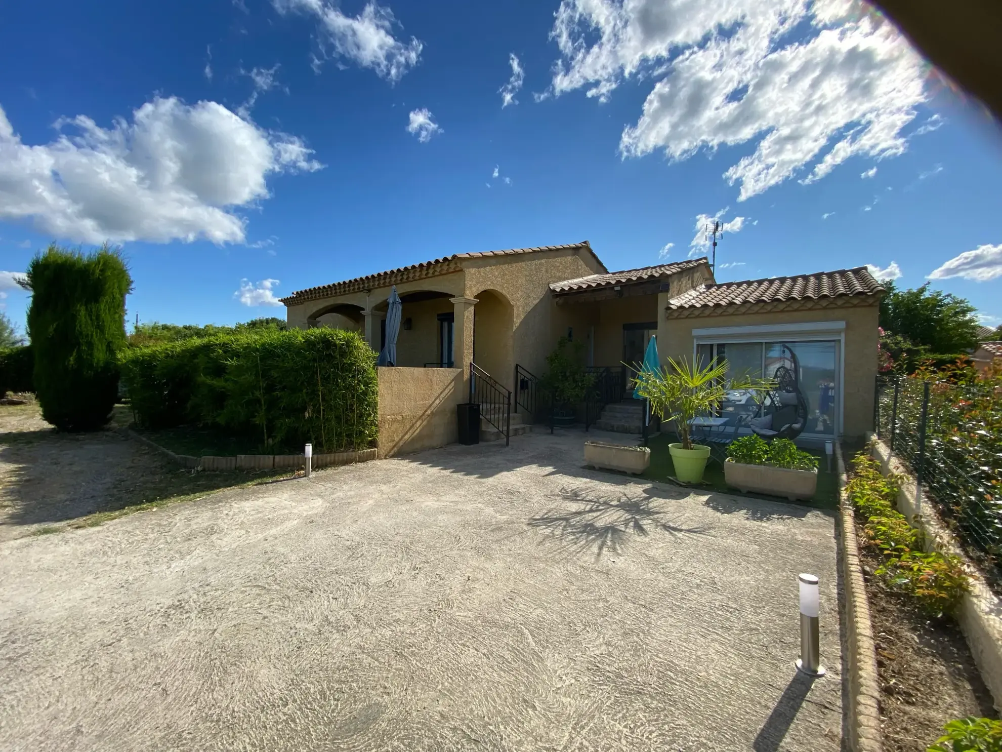 Belle maison de plain-pied de 115 m² à Lezan, proche Nîmes et Montpellier