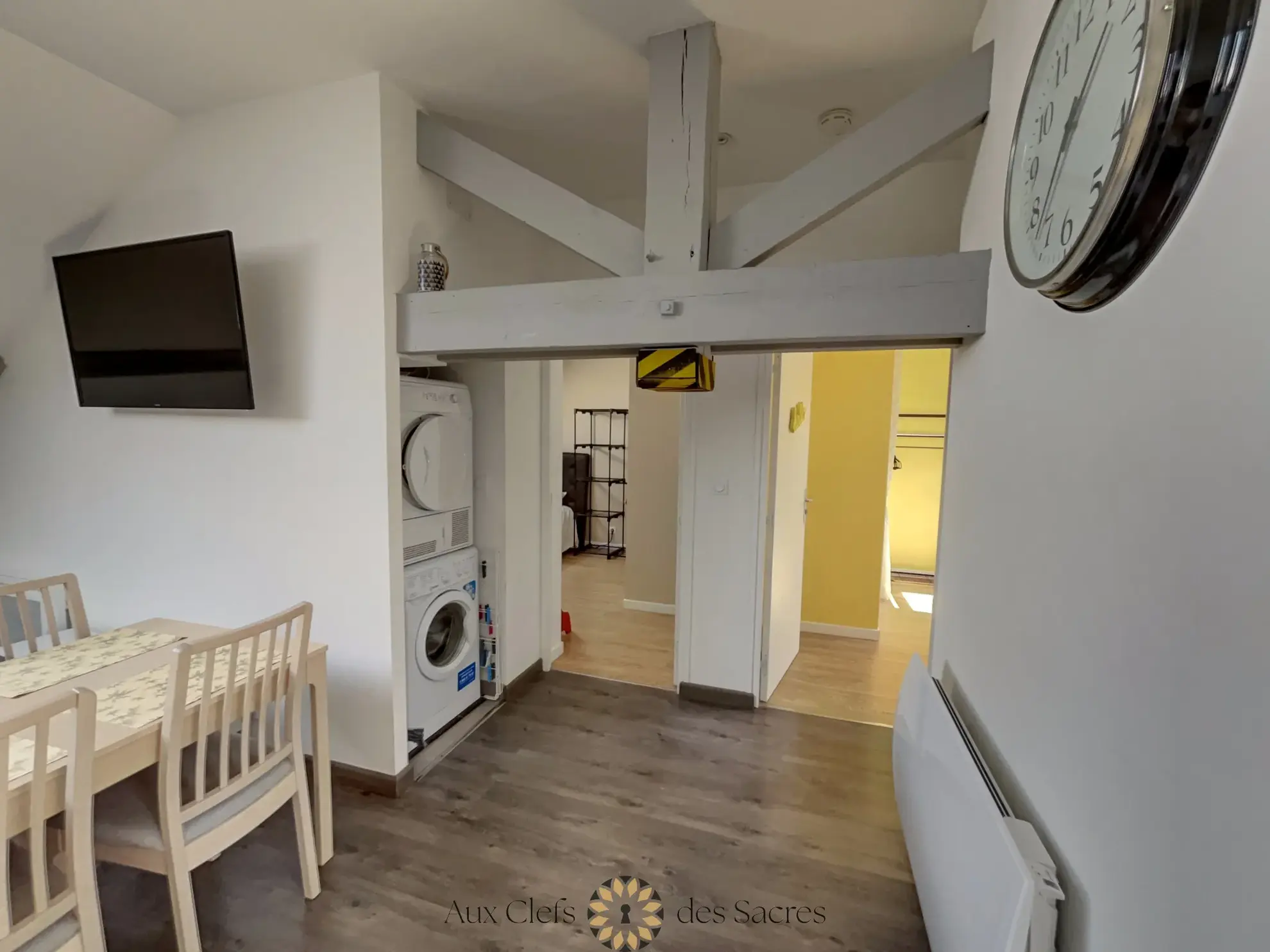 Appartement type 4 à vendre à Reims, parfait pour investissement locatif en hypercentre 