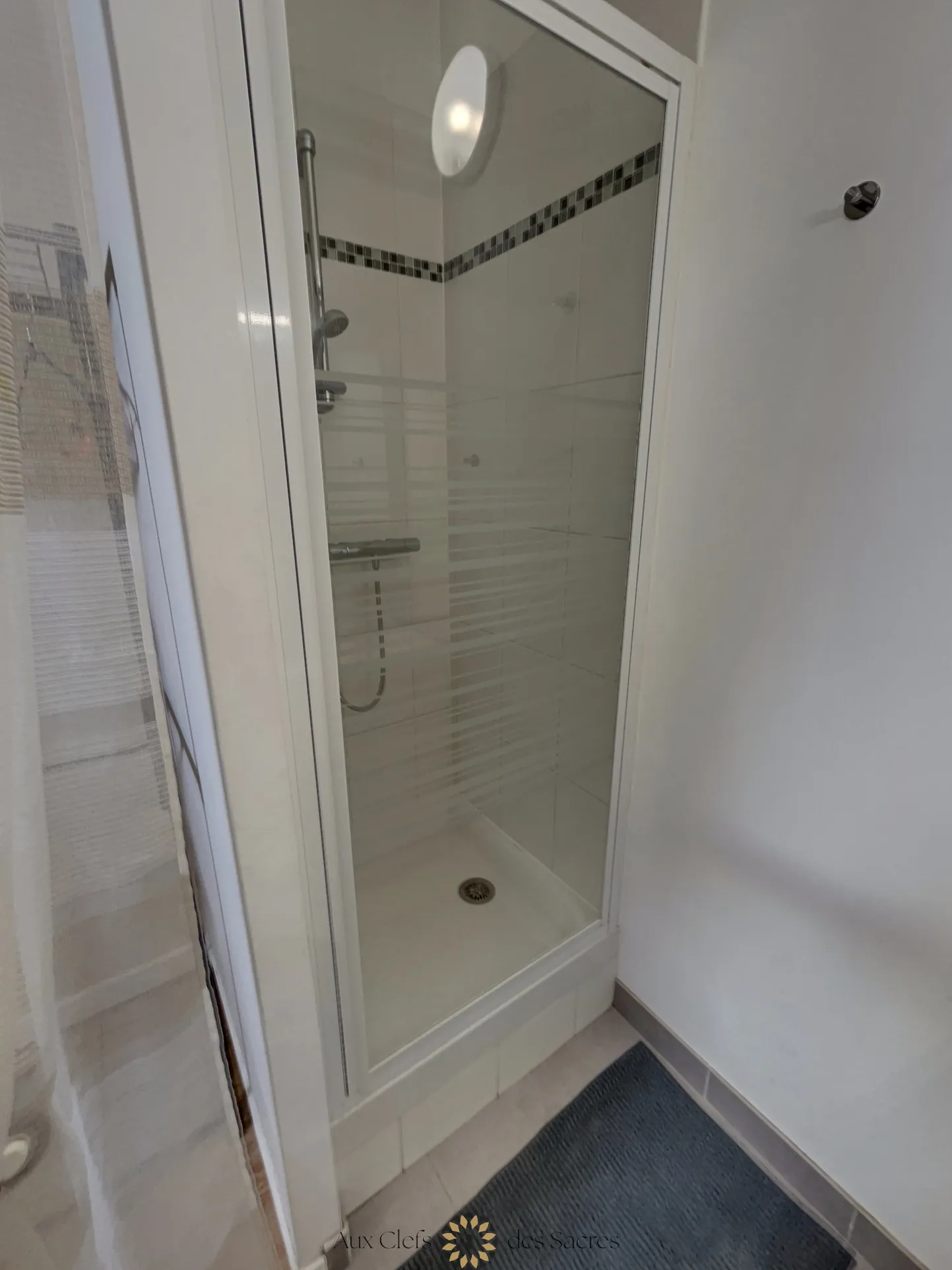 Appartement type 4 à vendre à Reims, parfait pour investissement locatif en hypercentre 