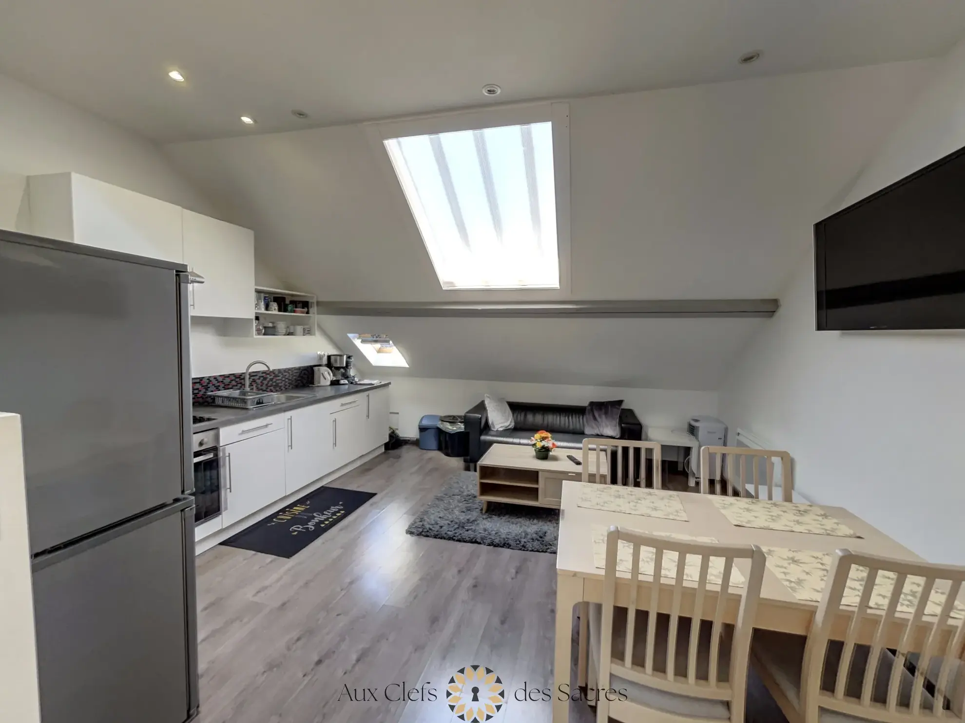 Appartement type 4 à vendre à Reims, parfait pour investissement locatif en hypercentre 