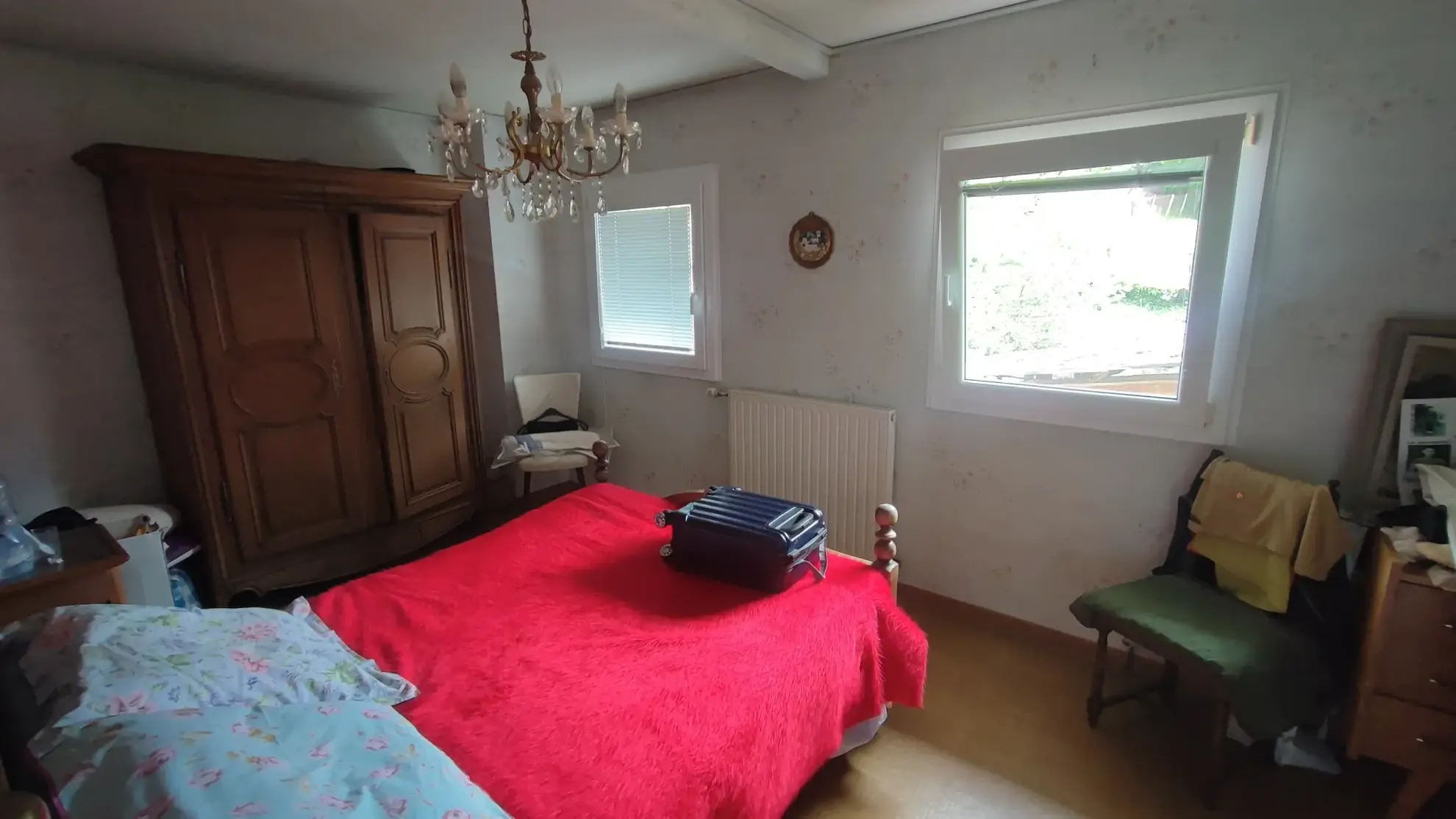 Maison en pierre de 135 m² avec terrain constructible à Villars sous Ecot 