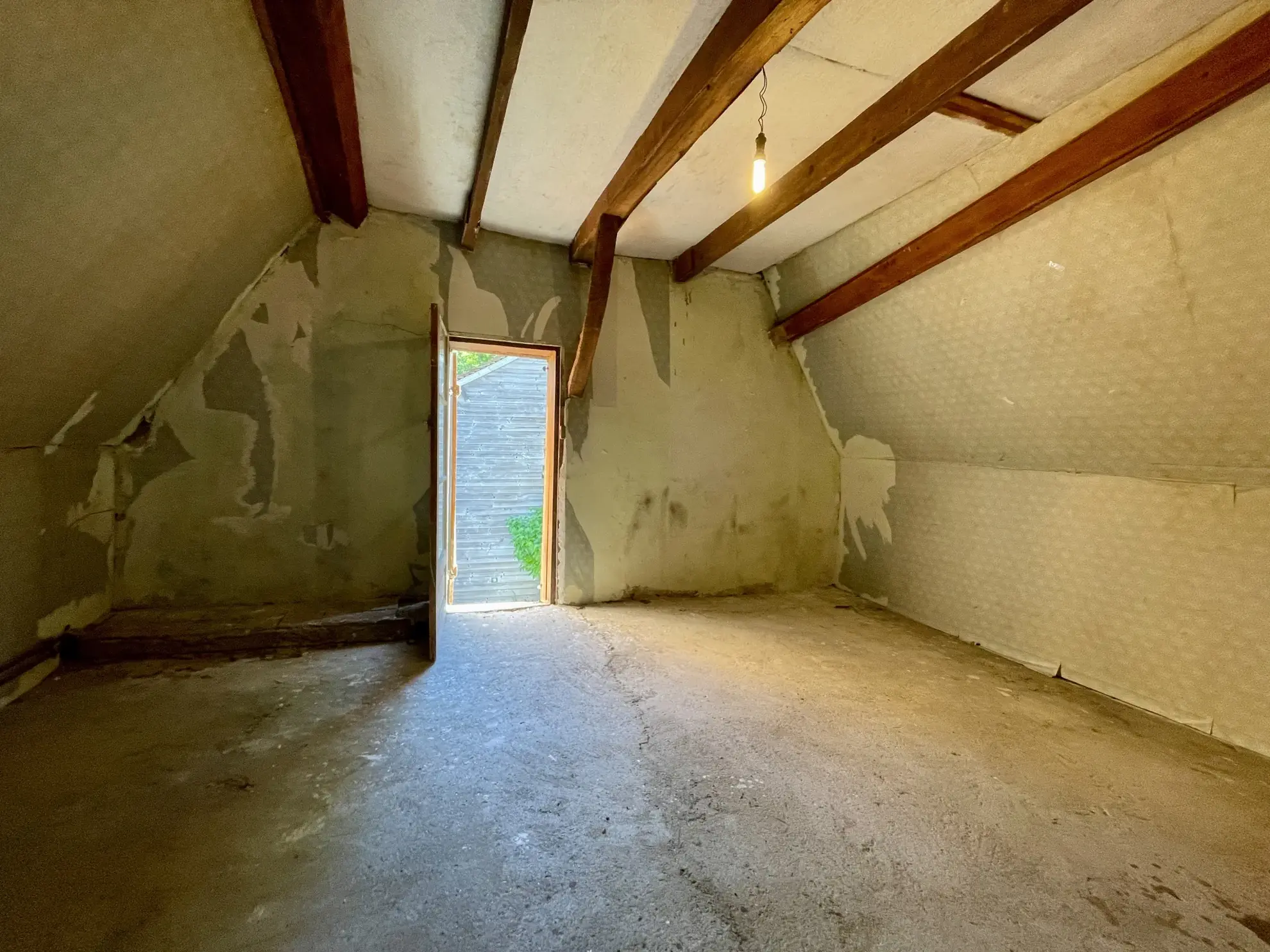 Maison spacieuse avec 7 chambres à Villebourg - Jardin et confort 