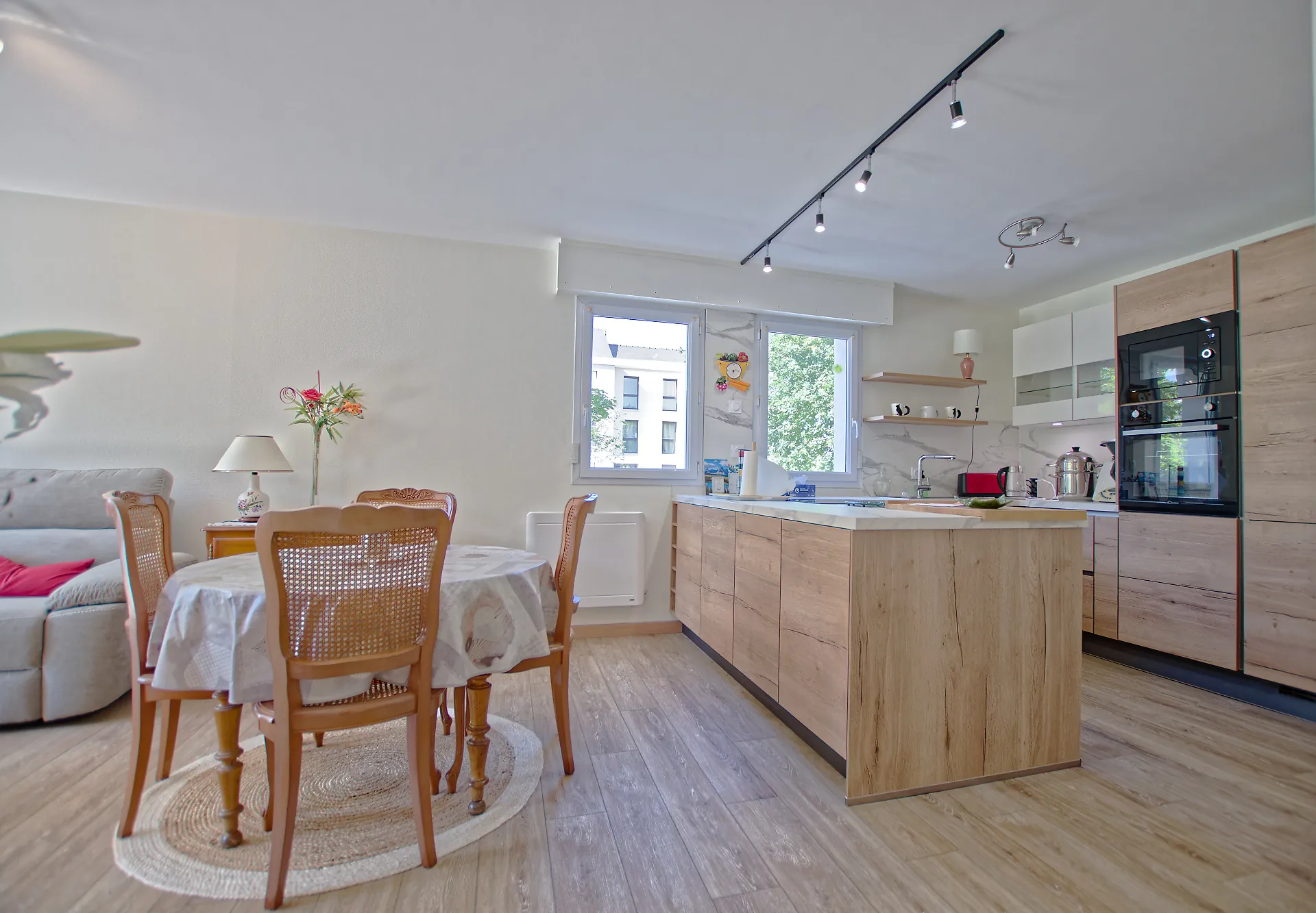 Appartement T3 rénové de 65 m² avec jardin privé à Pacé 