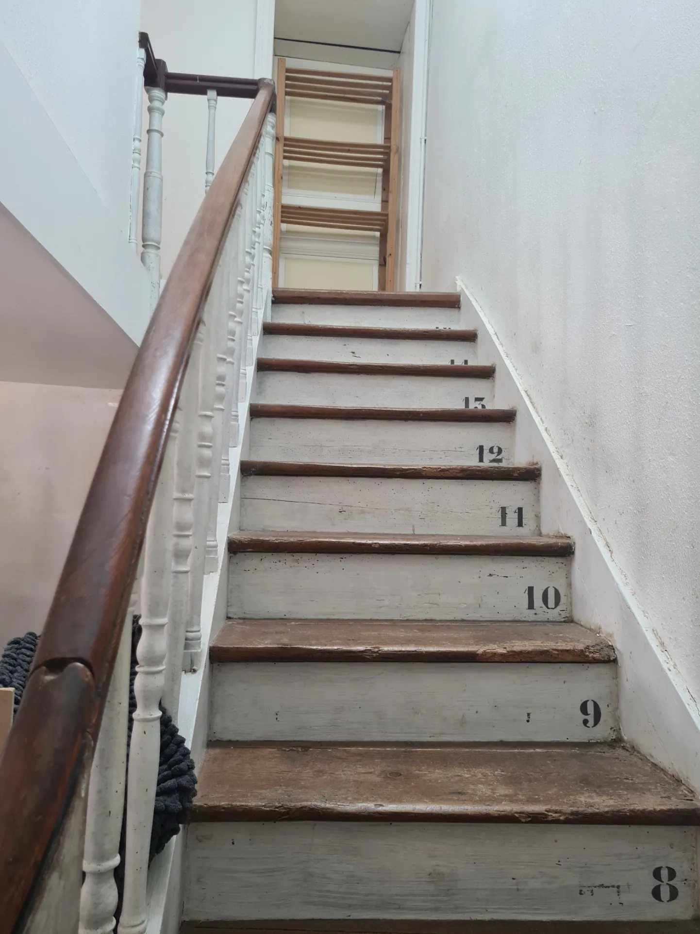 Maison à vendre de 175 m² à Petit Palais et Cornemps, potentiel locatif et rénovation 