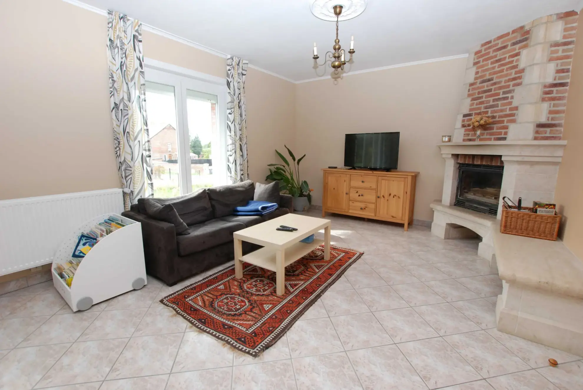 Magnifique maison en secteur d'exception avec grand terrain et garage double