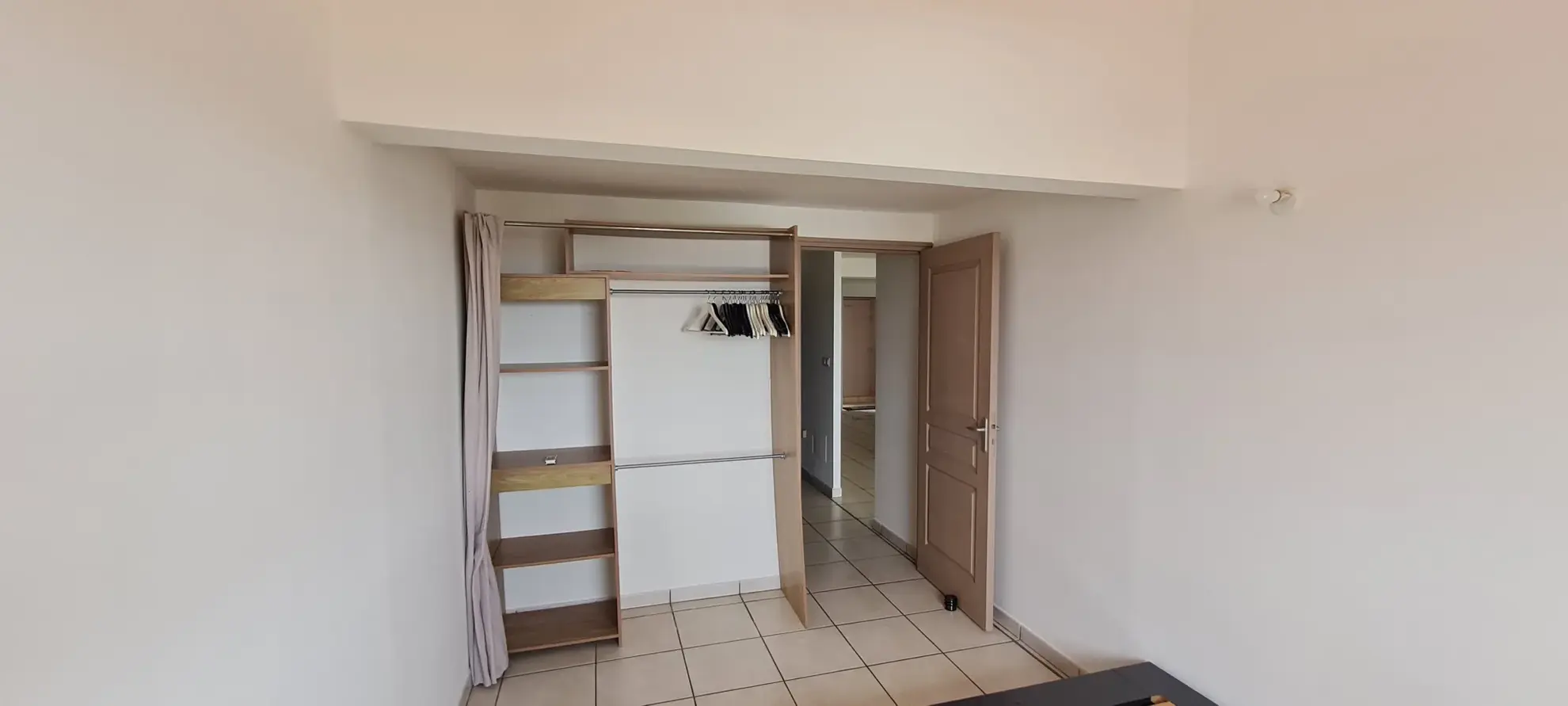 Appartement F3 avec vue mer à Fort-de-France, proche commodités 