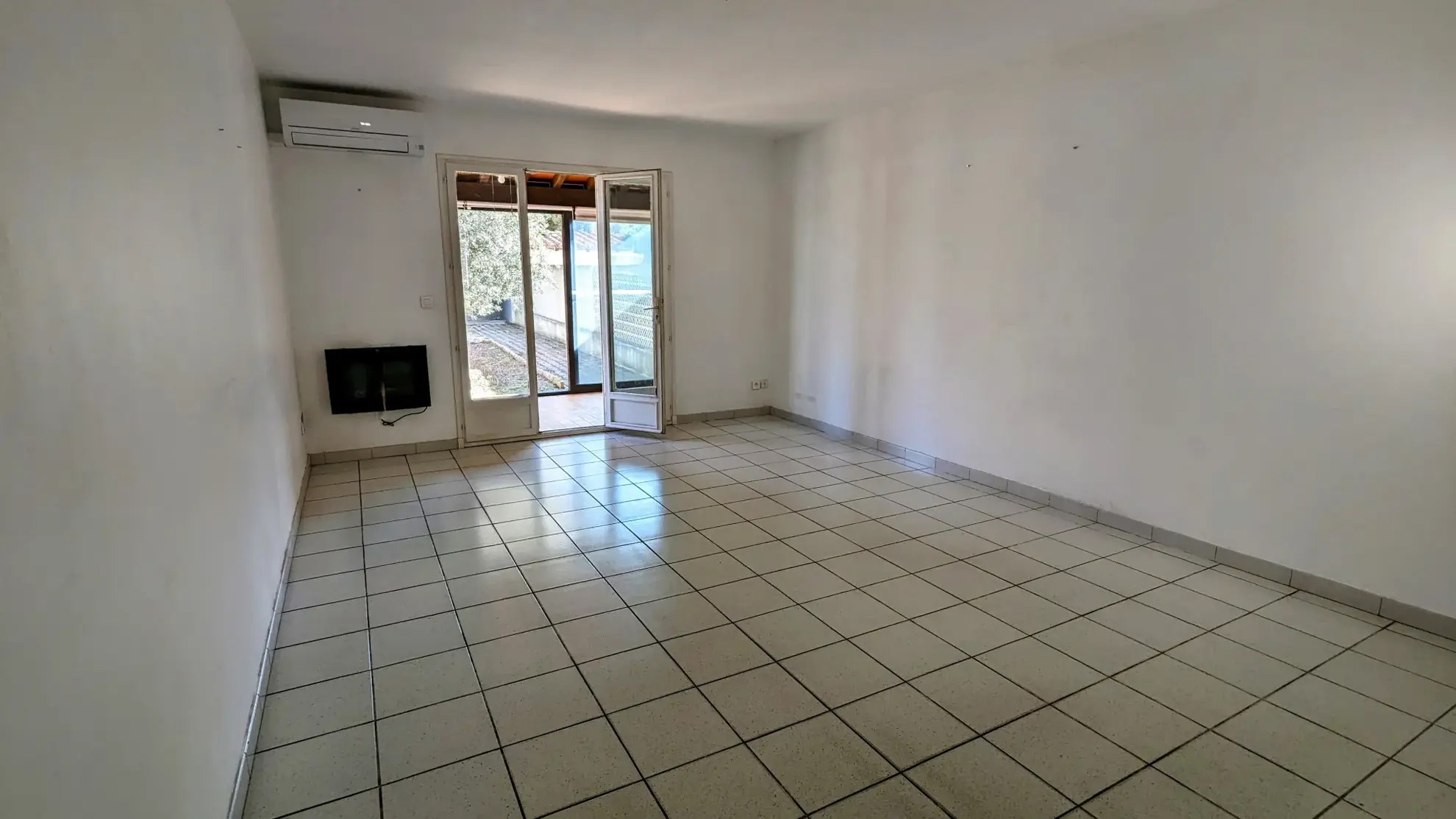 Belle maison à Saint-André, 3 chambres, proche des plages, secteur calme – 249 000 euros 