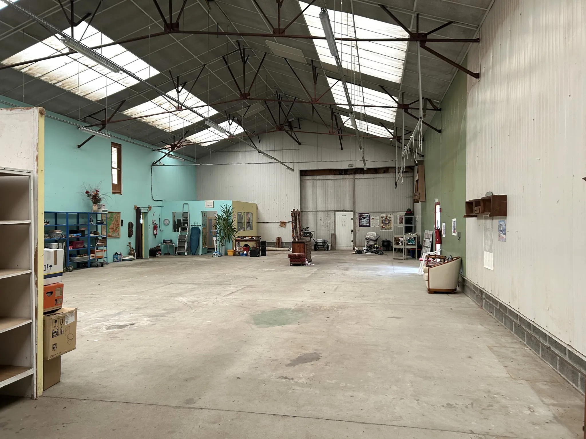 Maison avec hangar de 400 m² à proximité d'Autun dans la Nièvre 