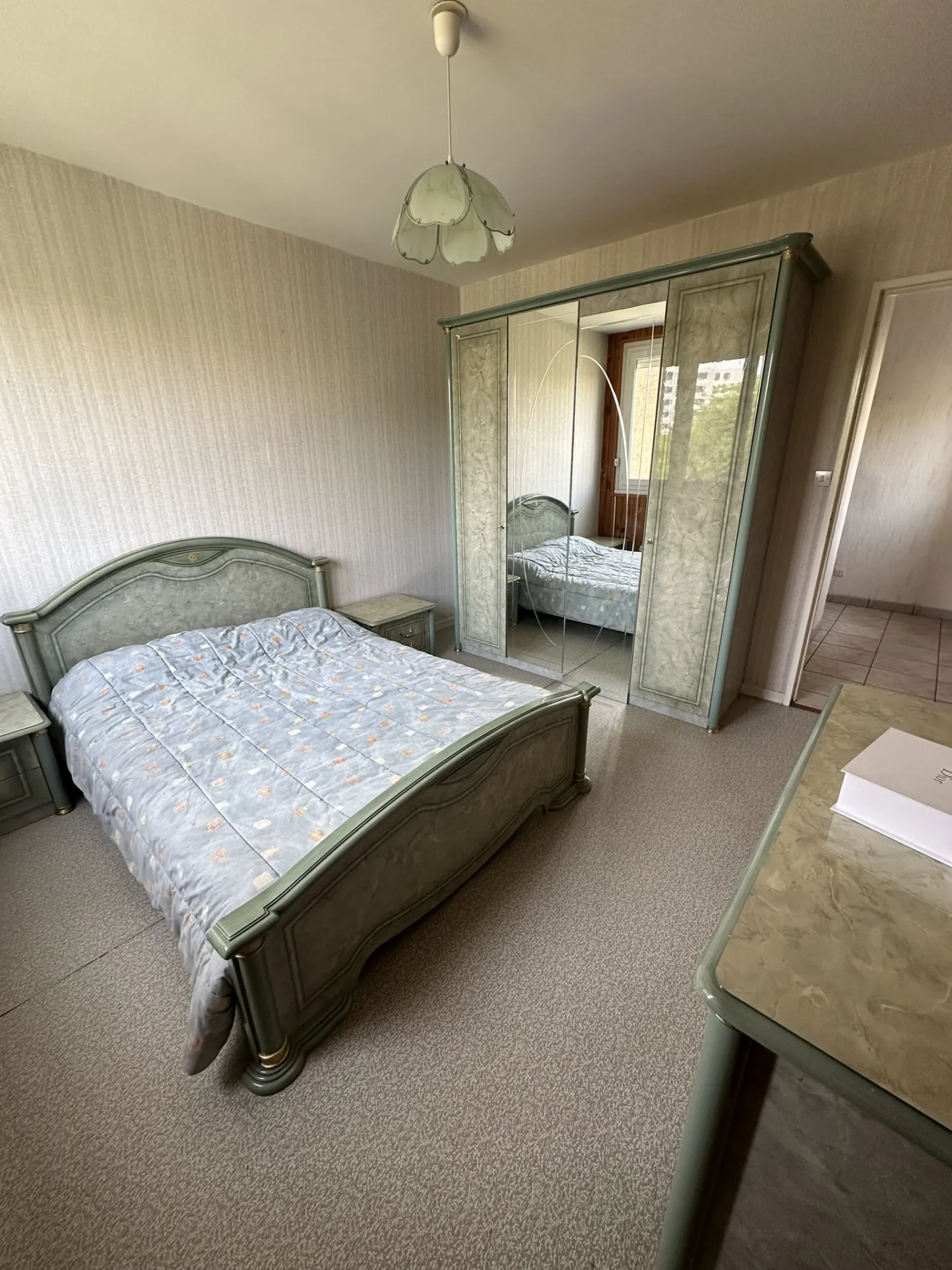 Appartement T3 à Rénover avec Balcon et Garage à Saint-Étienne – Idéal Premier Achat 