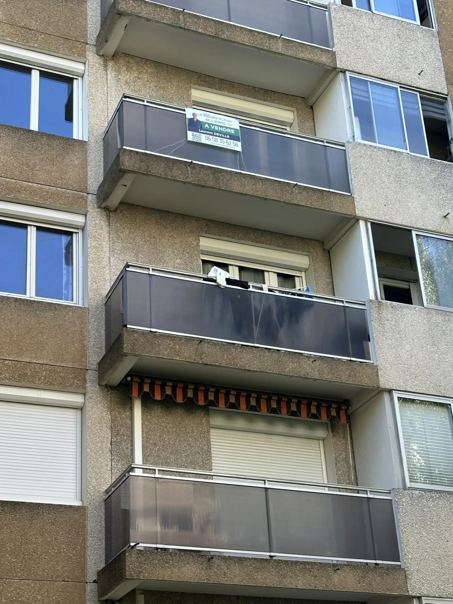 Appartement T3 à Rénover avec Balcon et Garage à Saint-Étienne – Idéal Premier Achat 