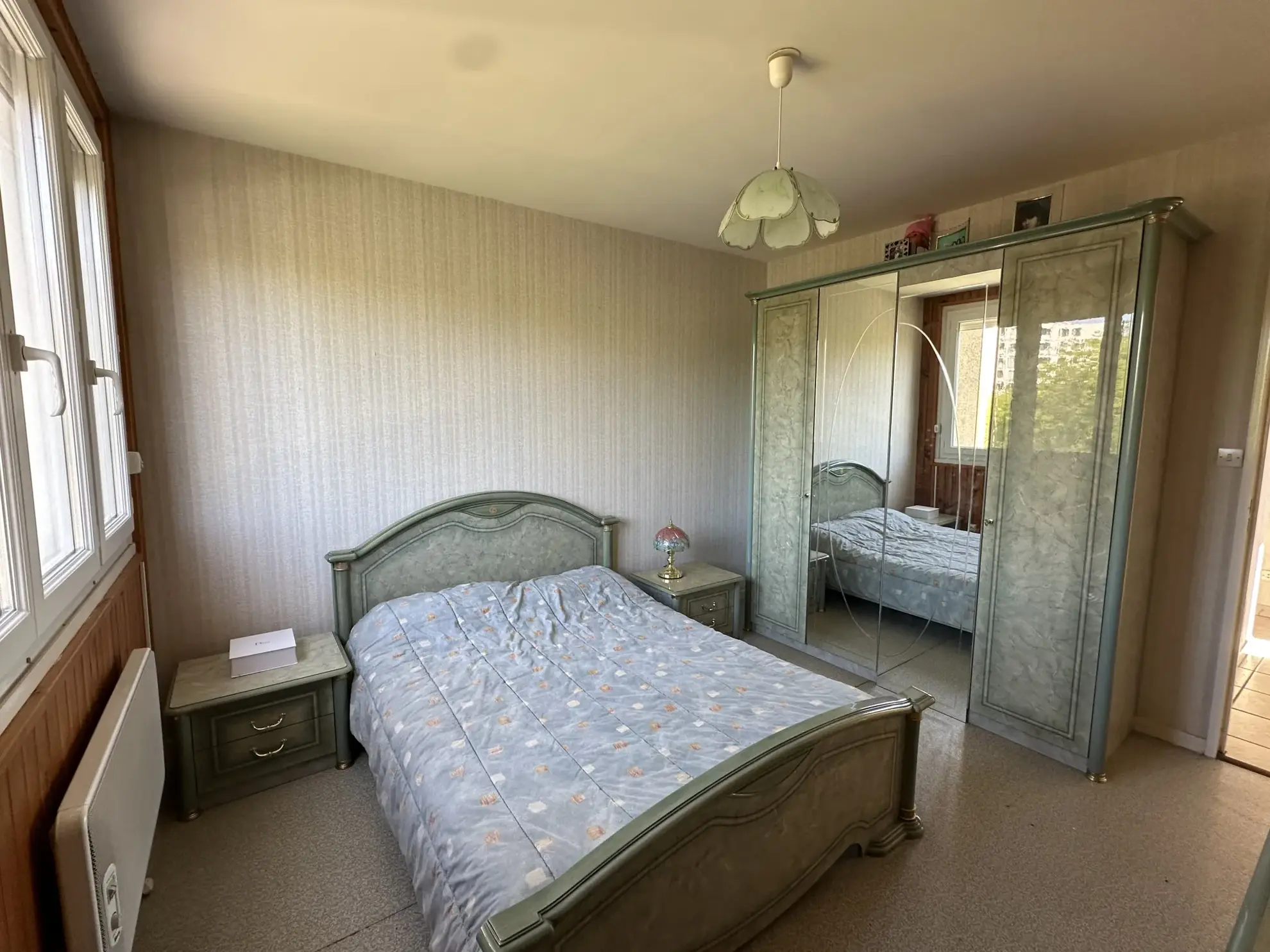 Appartement T3 à Rénover avec Balcon et Garage à Saint-Étienne – Idéal Premier Achat 