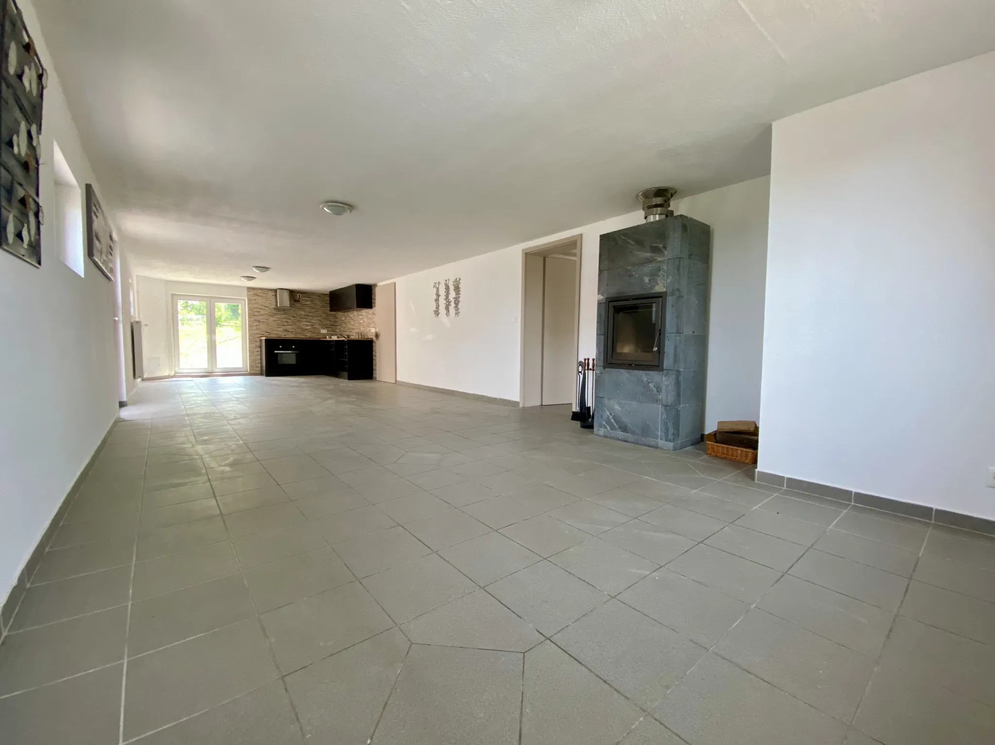 Maison spacieuse de 190 m² à Kalhausen avec jardin et garage 