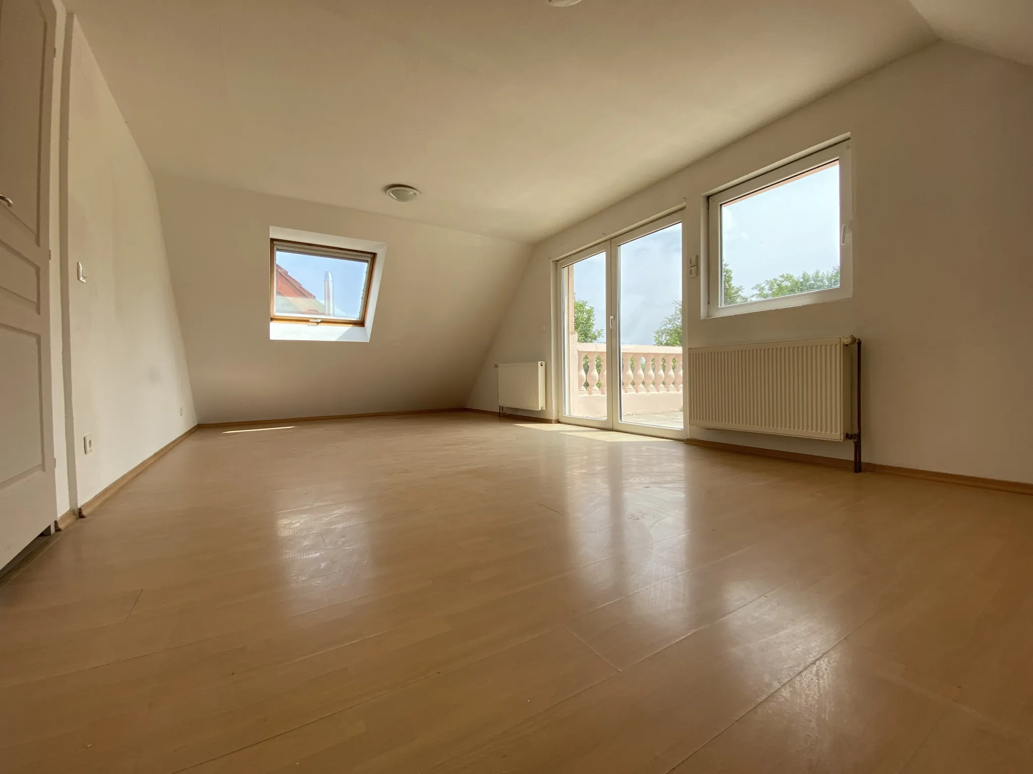 Maison spacieuse de 190 m² à Kalhausen avec jardin et garage 