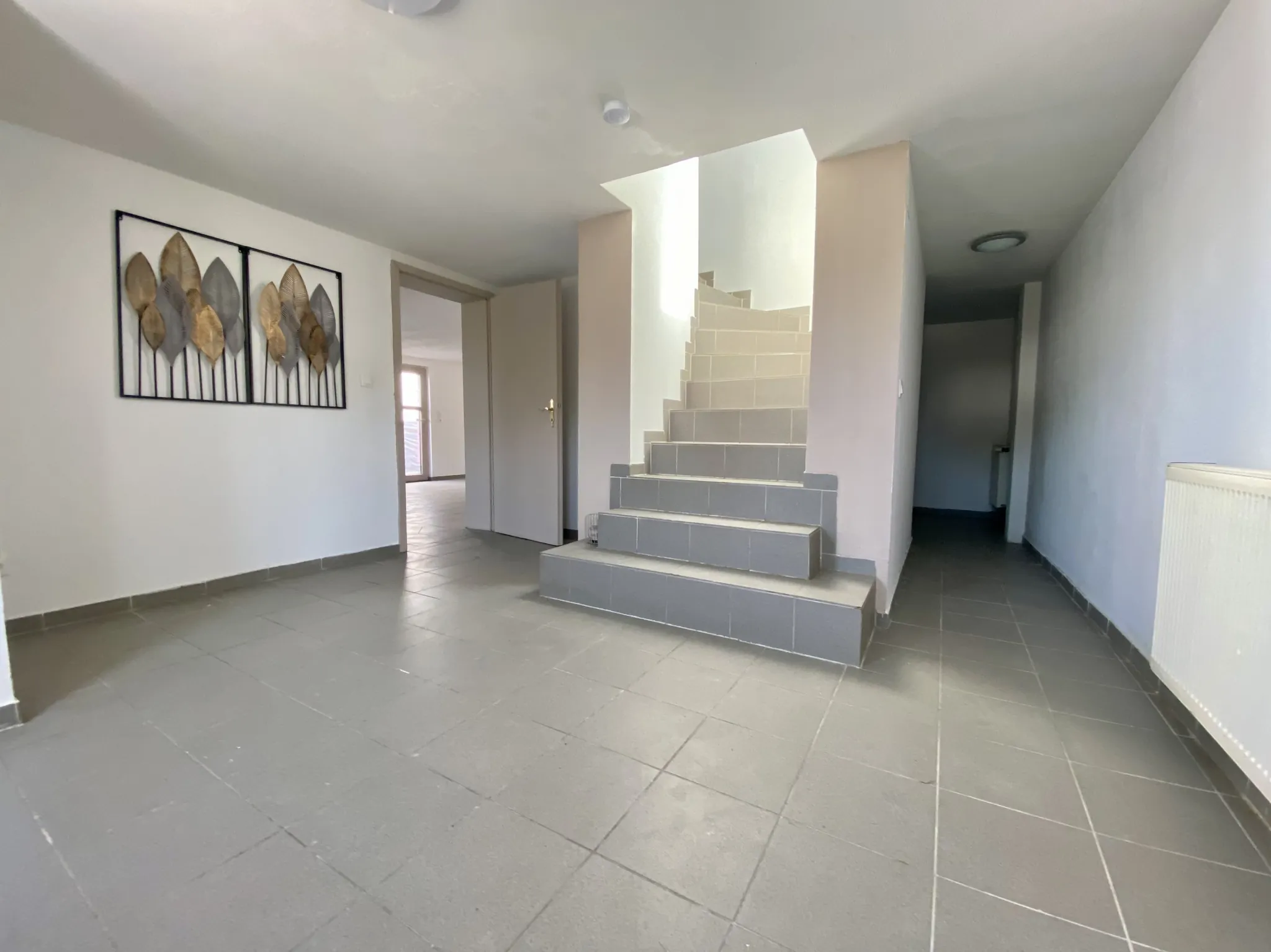 Maison spacieuse de 190 m² à Kalhausen avec jardin et garage 