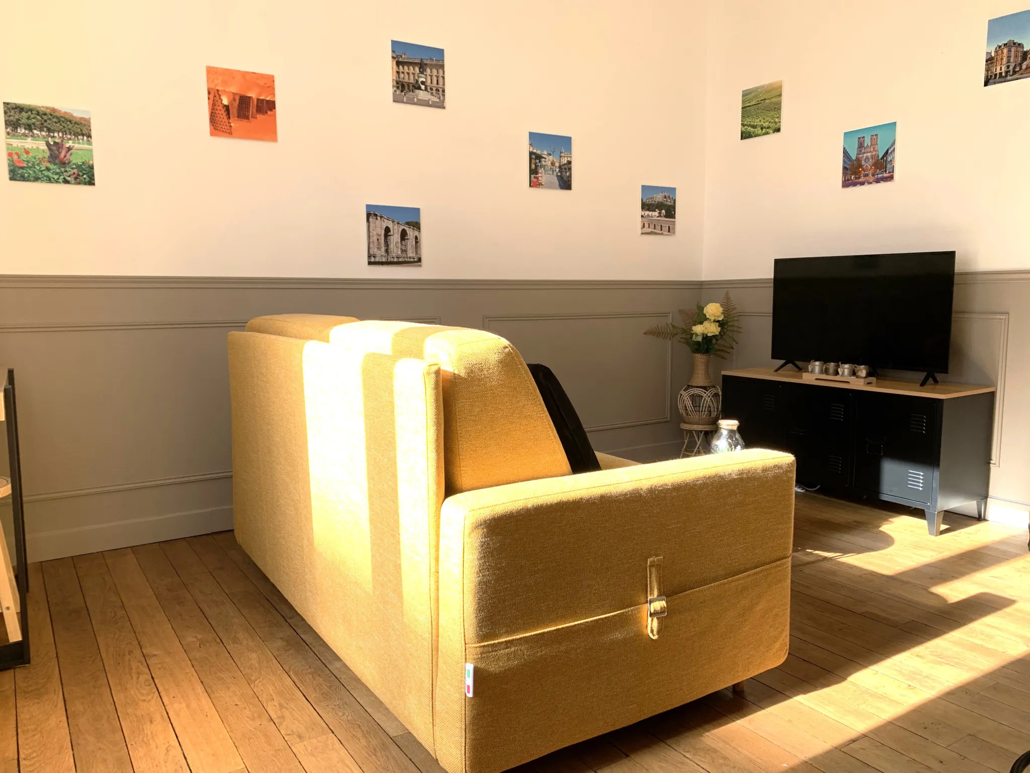 Studio rénové et meublé à vendre à Reims, idéal pour investissement locatif 