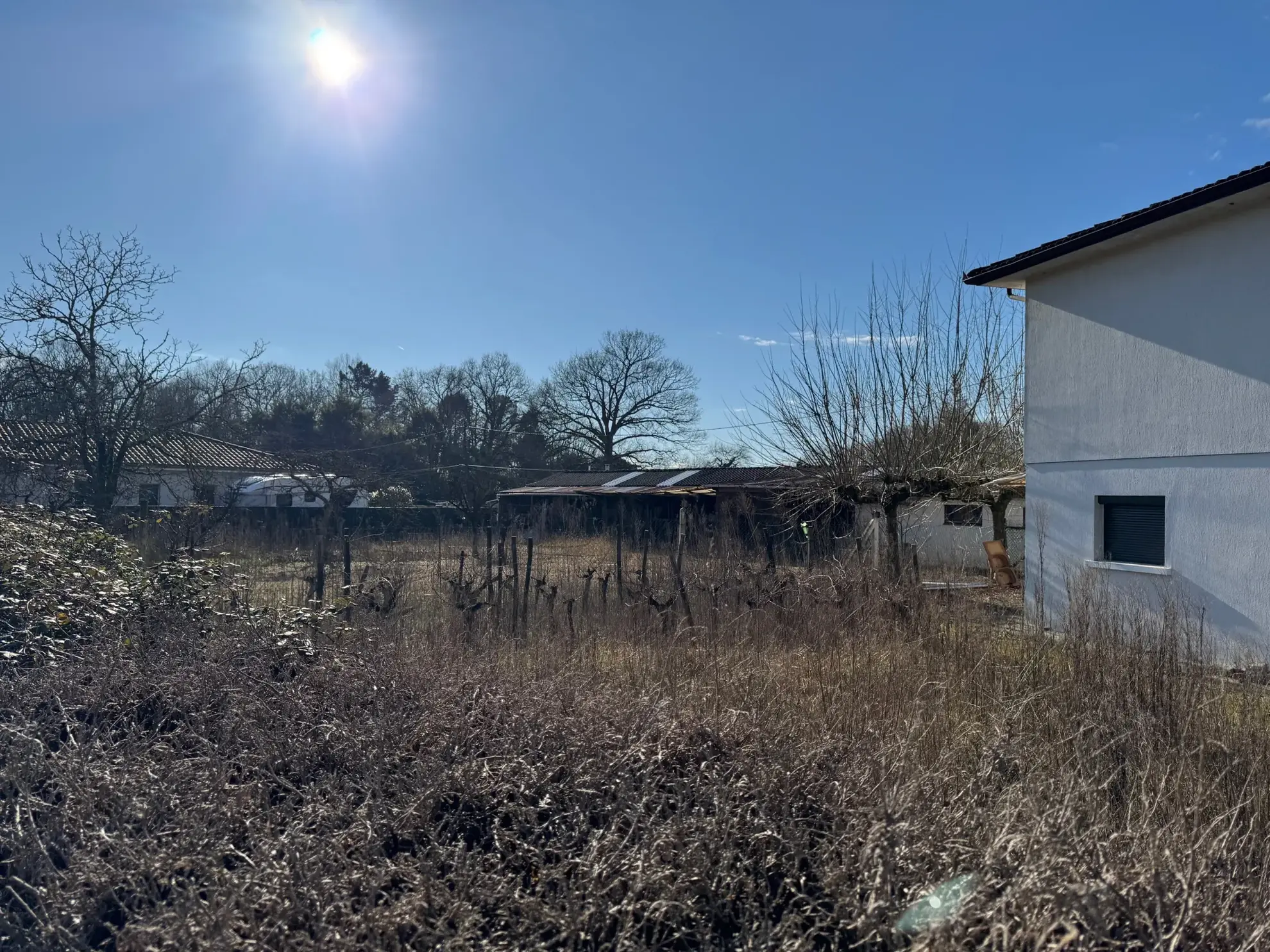 Terrain constructible de 1040 m² à Saint Paul, hors lotissement 