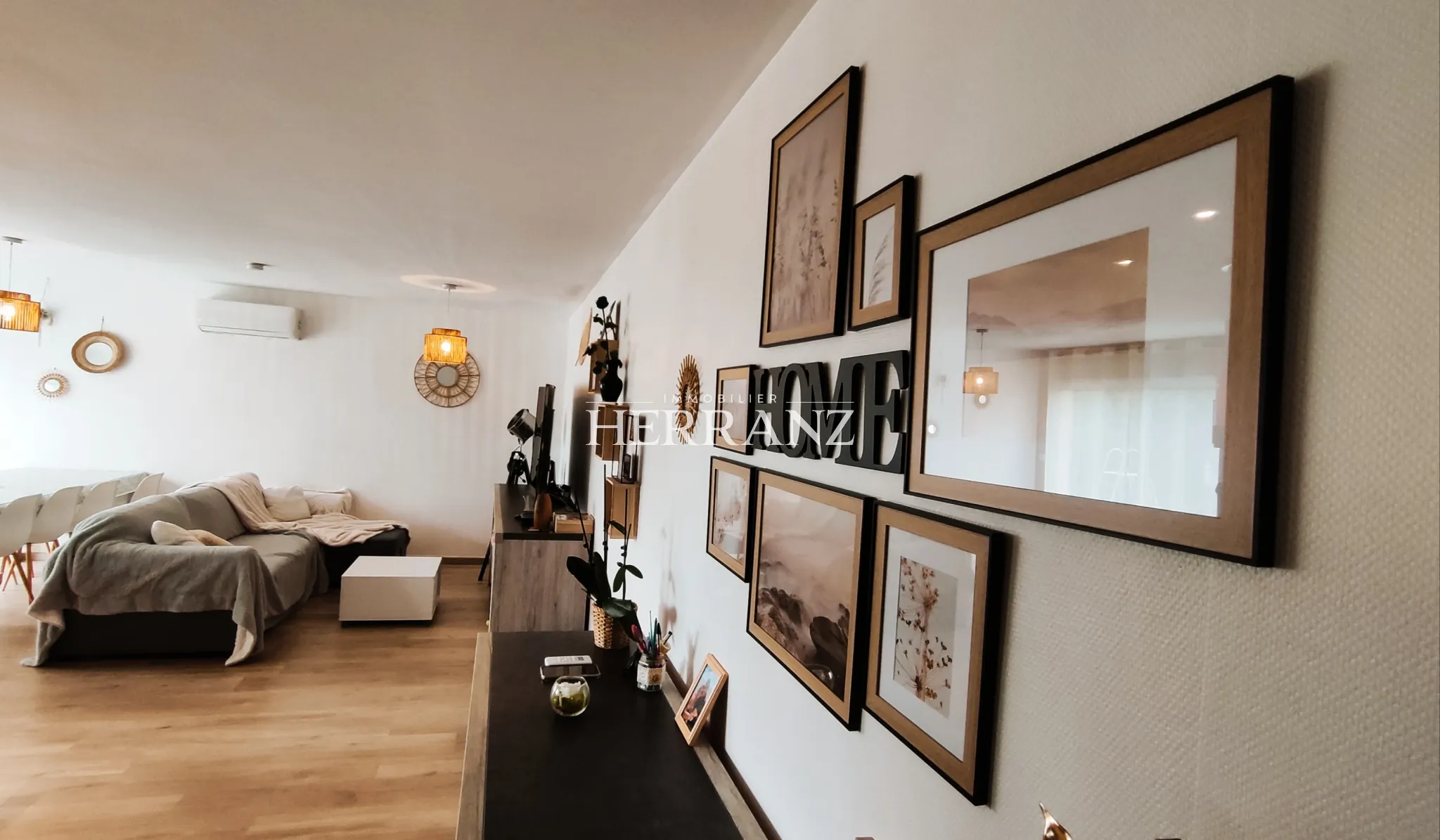 Maison de plain-pied rénovée à Coutras avec 4 chambres et terrasse 