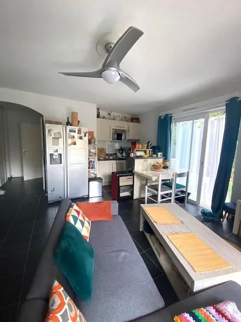 Appartement T2 lumineux avec jardin privé à Peyrestortes - Investissement sécurisé 