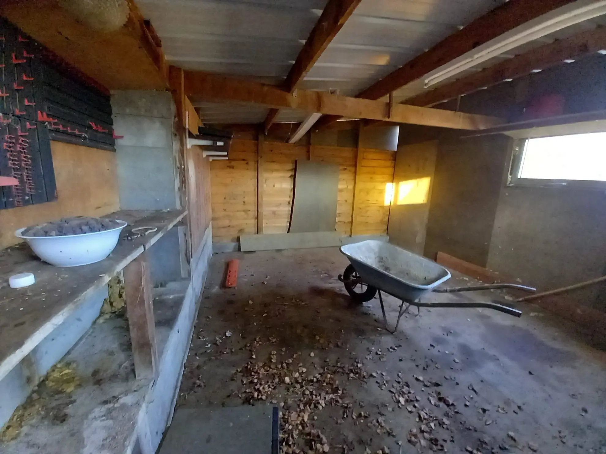 Maison en pierre avec 3 chambres à Guérigny, vue forêt, proche commodités 