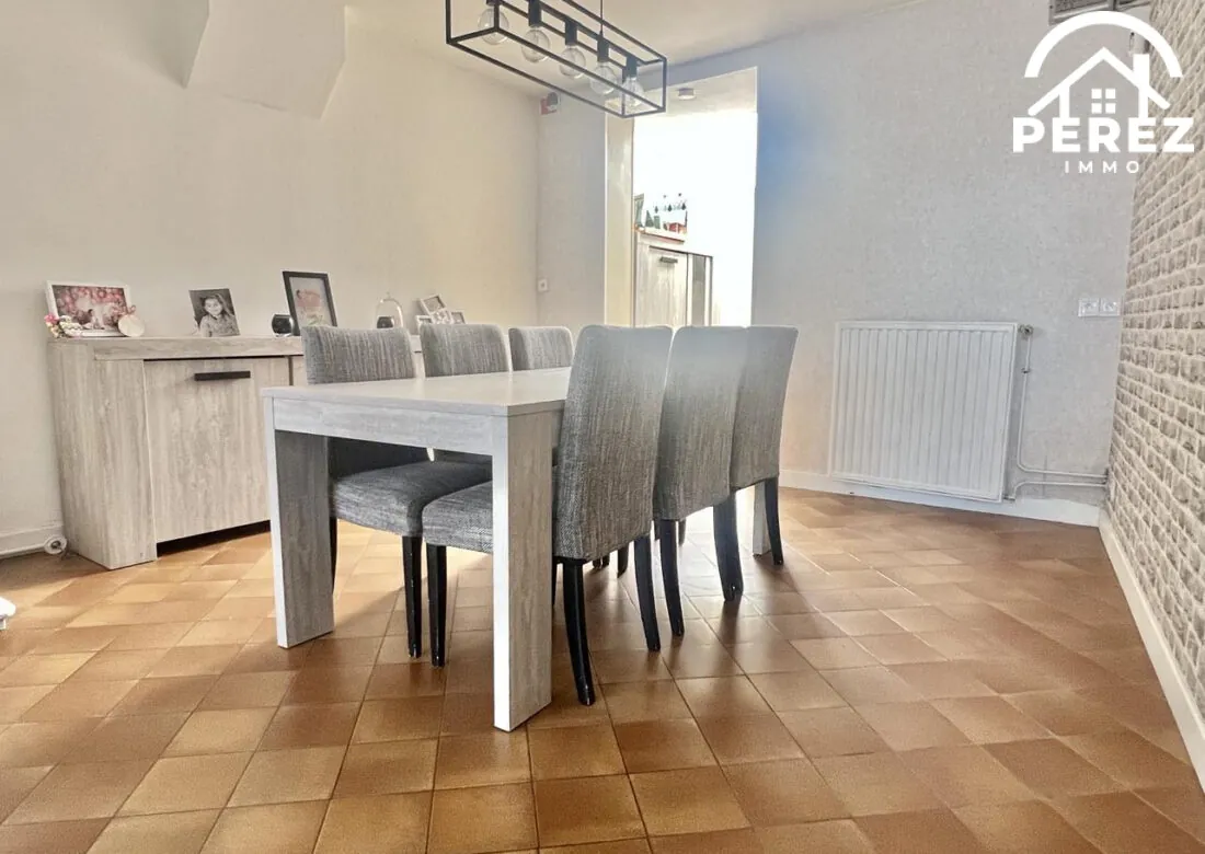 Charmante maison 90 m² avec jardin à Linselles, proche commodités